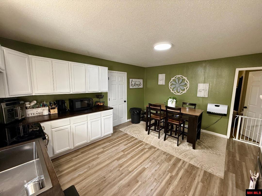 5173 Old Military Road