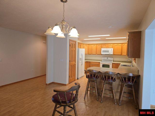 117 FERNCLIFF POINT Bull Shoals, AR 72619