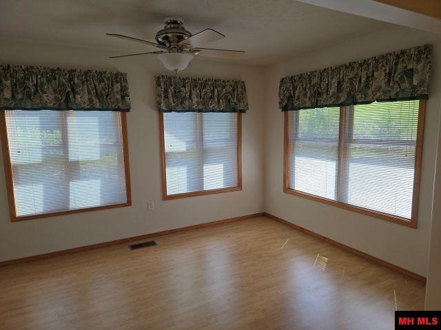 117 FERNCLIFF POINT Bull Shoals, AR 72619