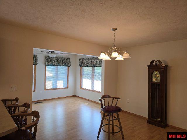 117 FERNCLIFF POINT Bull Shoals, AR 72619