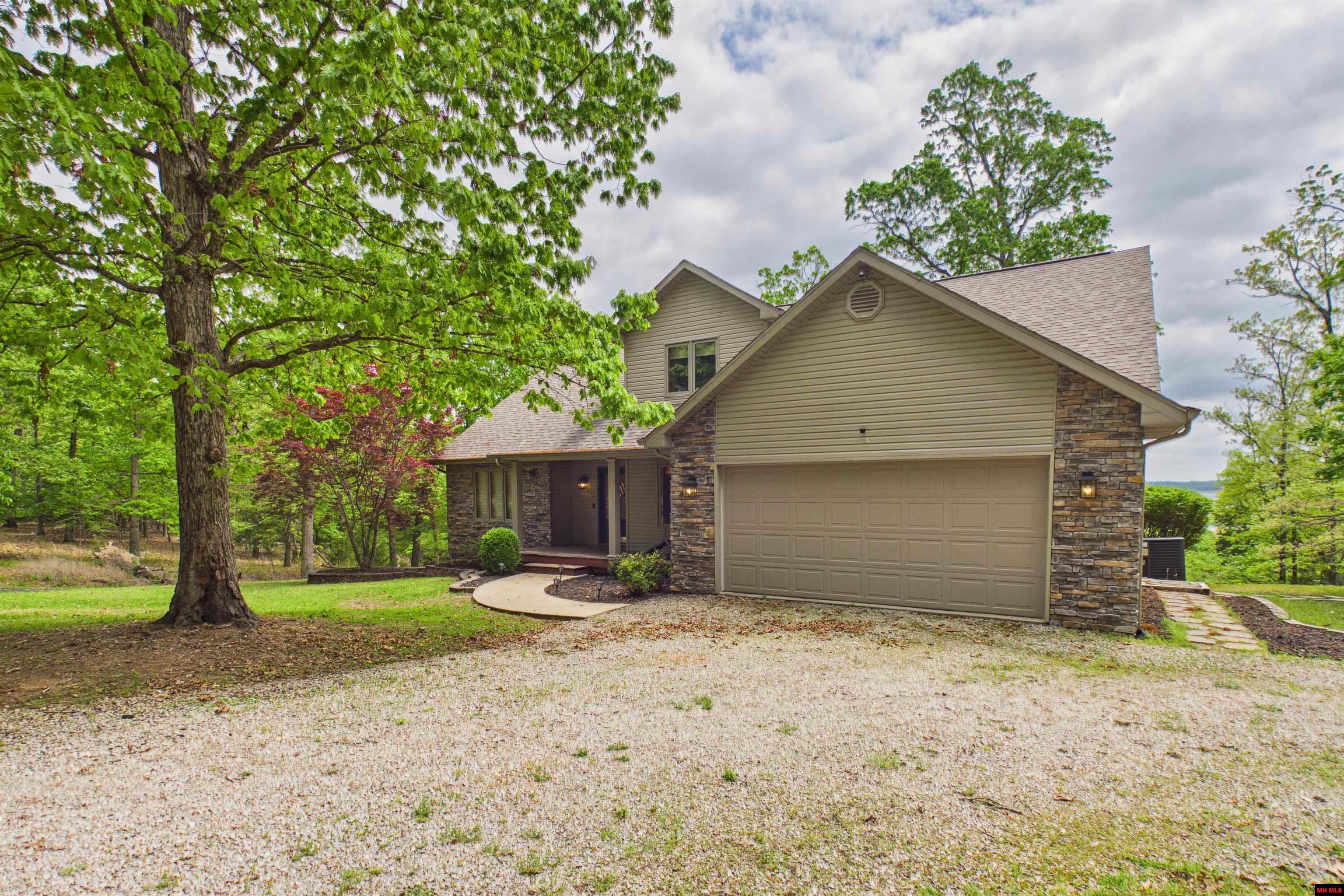 438 MC 186 Oakland, AR 72661