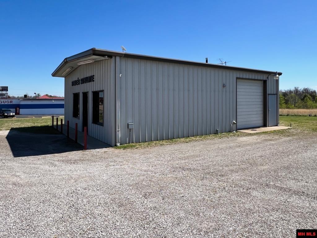 2429 HWY 62 EAST Mountain Home, AR