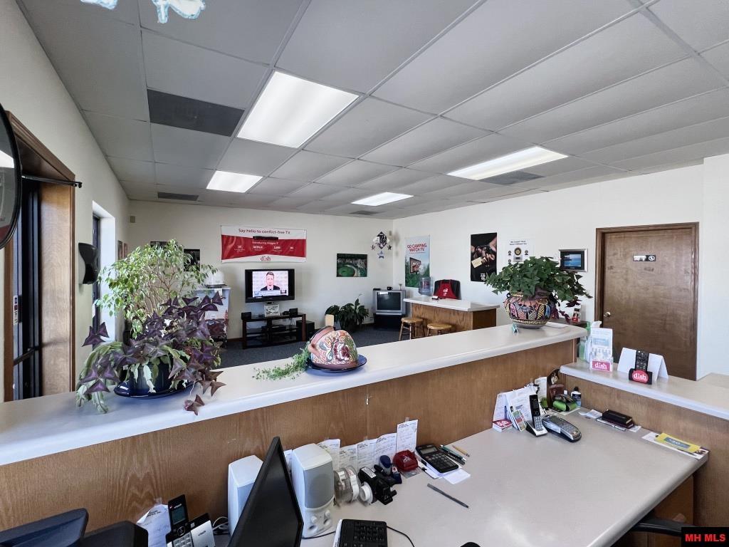 2429 HWY 62 EAST Mountain Home, AR