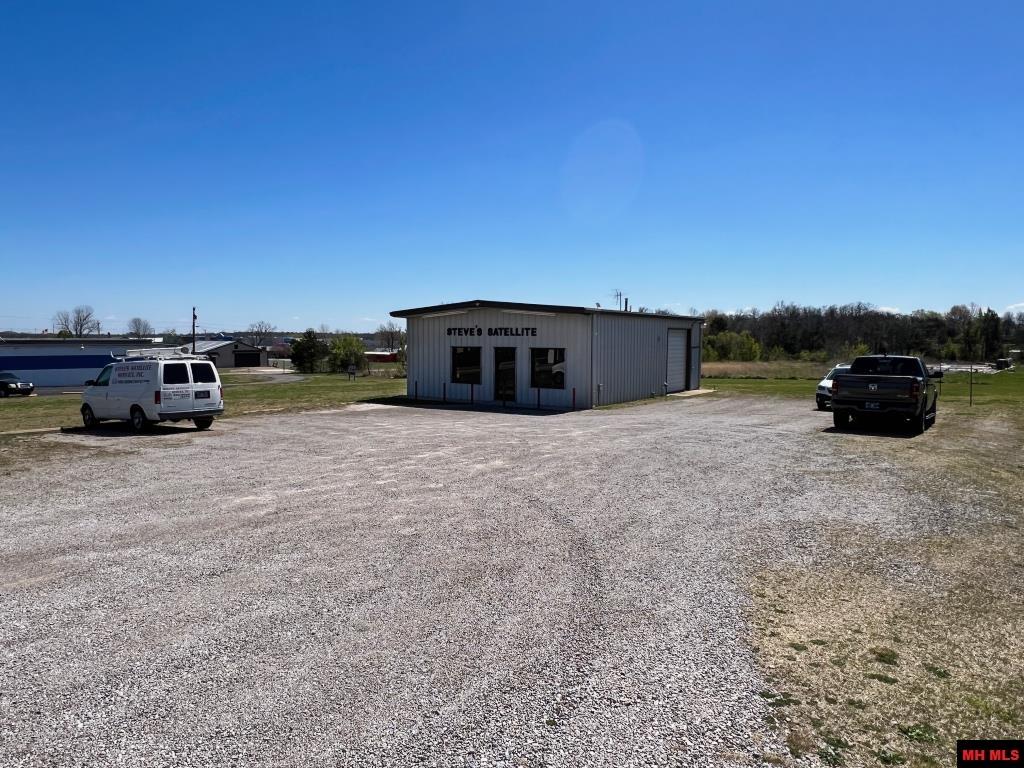 2429 HWY 62 EAST Mountain Home, AR