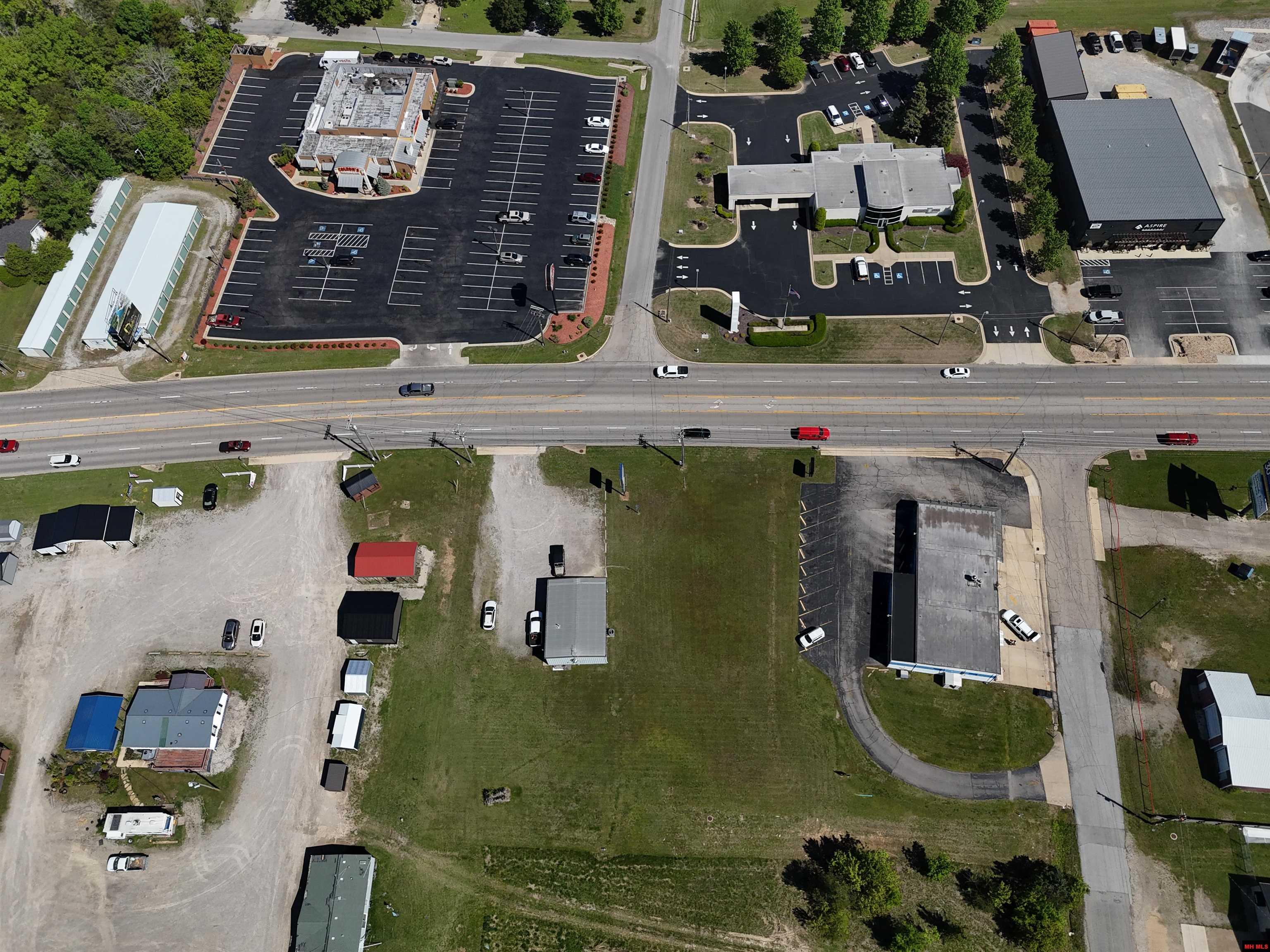 2429 HWY 62 EAST Mountain Home, AR