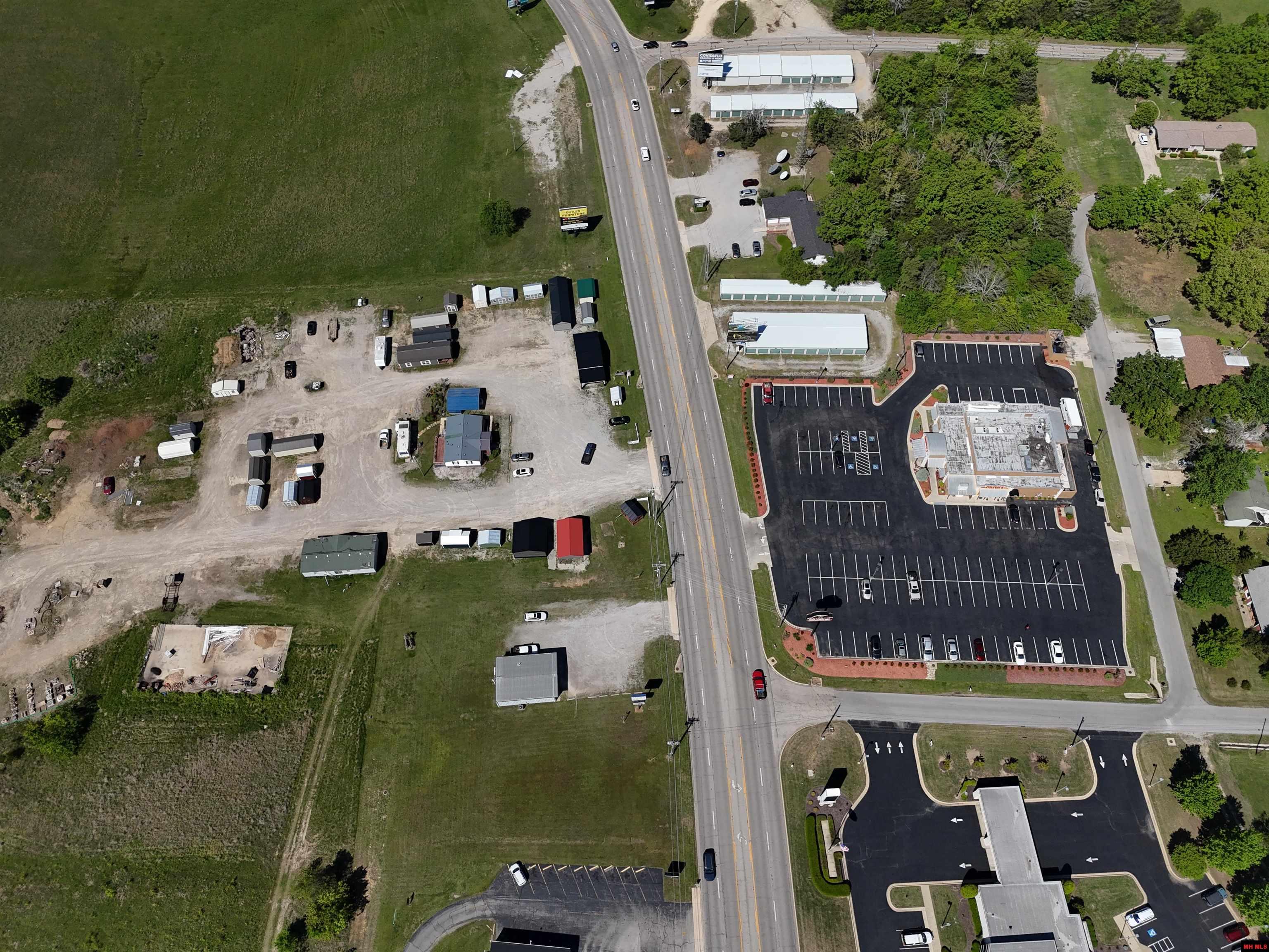 2429 HWY 62 EAST Mountain Home, AR