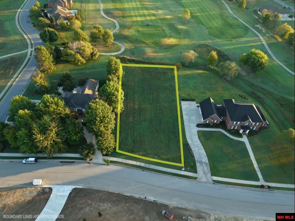 007-03310-010 Country Club Drive