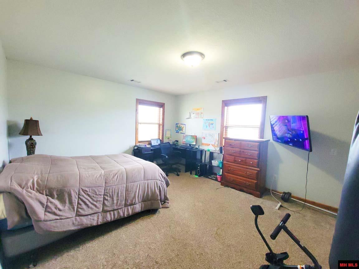 4133 EASY K ROAD Franklin, AR 72536