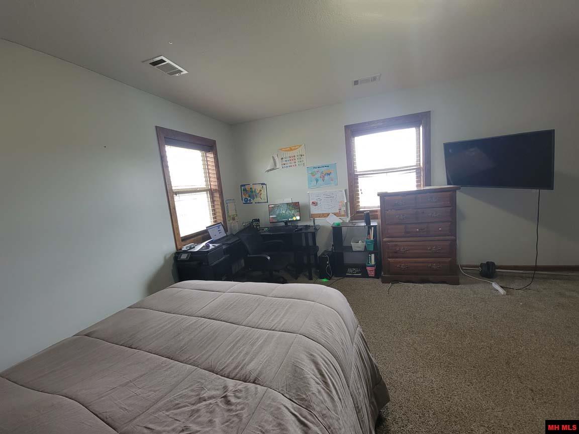 4133 EASY K ROAD Franklin, AR 72536