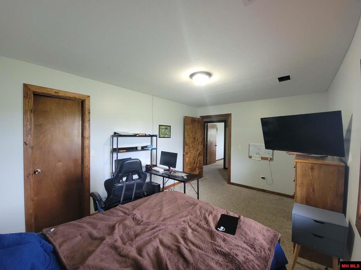 4133 EASY K ROAD Franklin, AR 72536