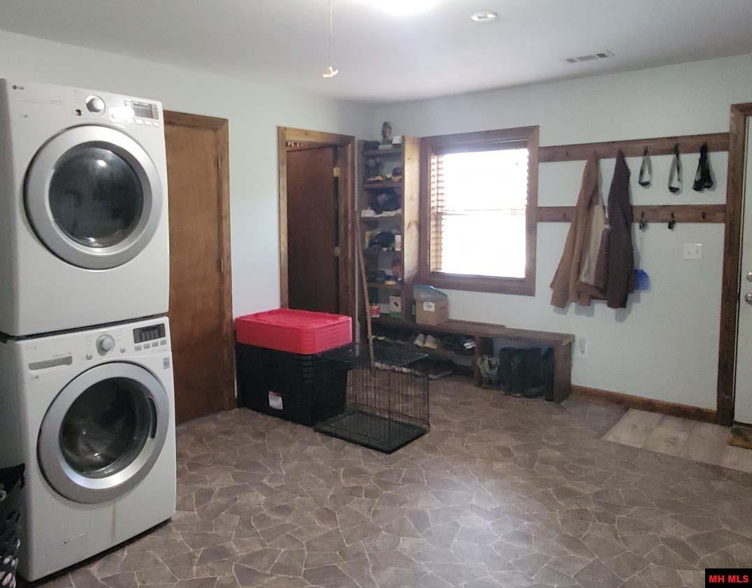 4133 EASY K ROAD Franklin, AR 72536