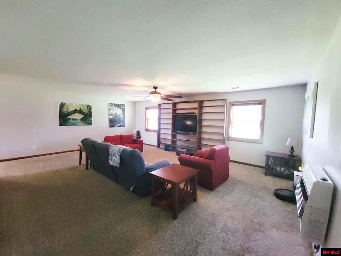 4133 EASY K ROAD Franklin, AR 72536