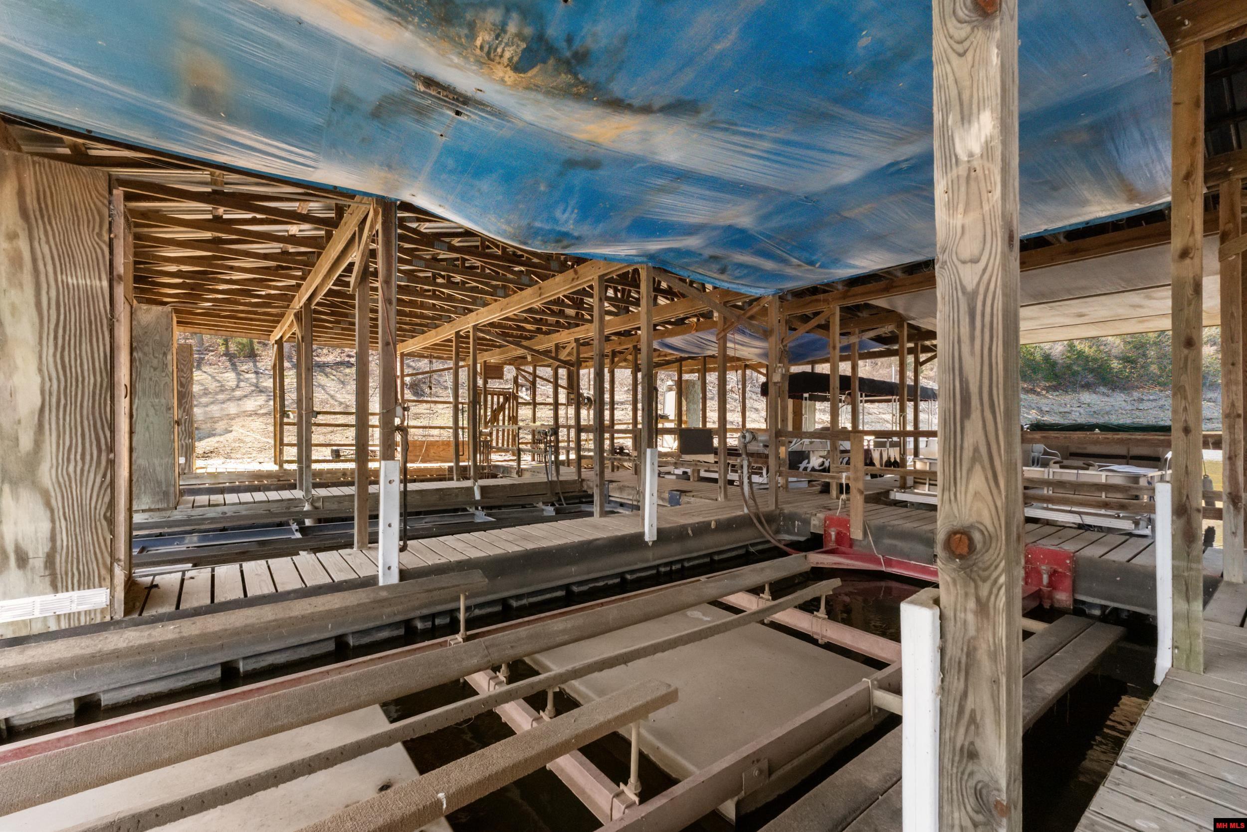 Slip 3A CR 47 Henderson, AR