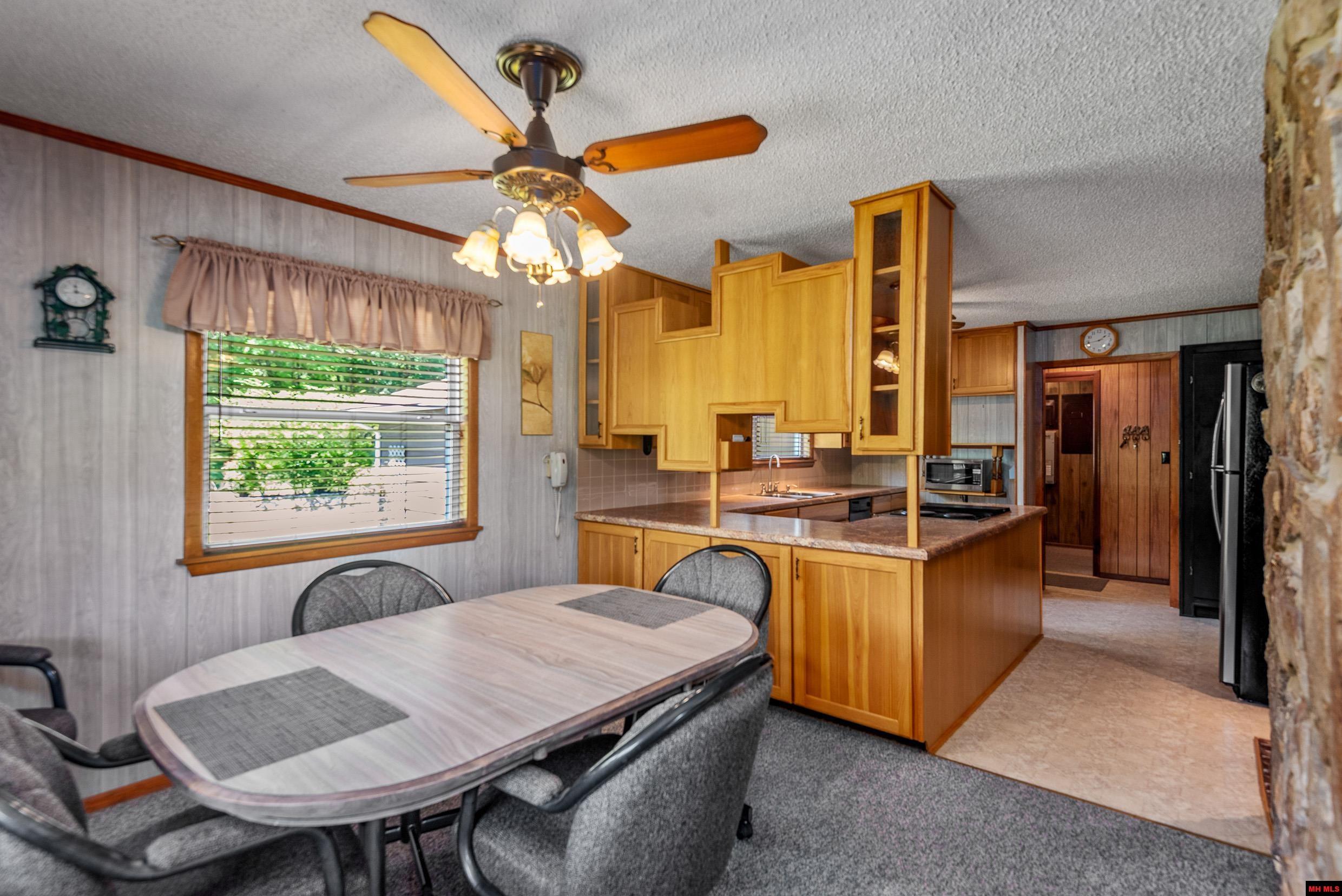 6764 BUFFALO ROAD Mountain Home, AR 72653