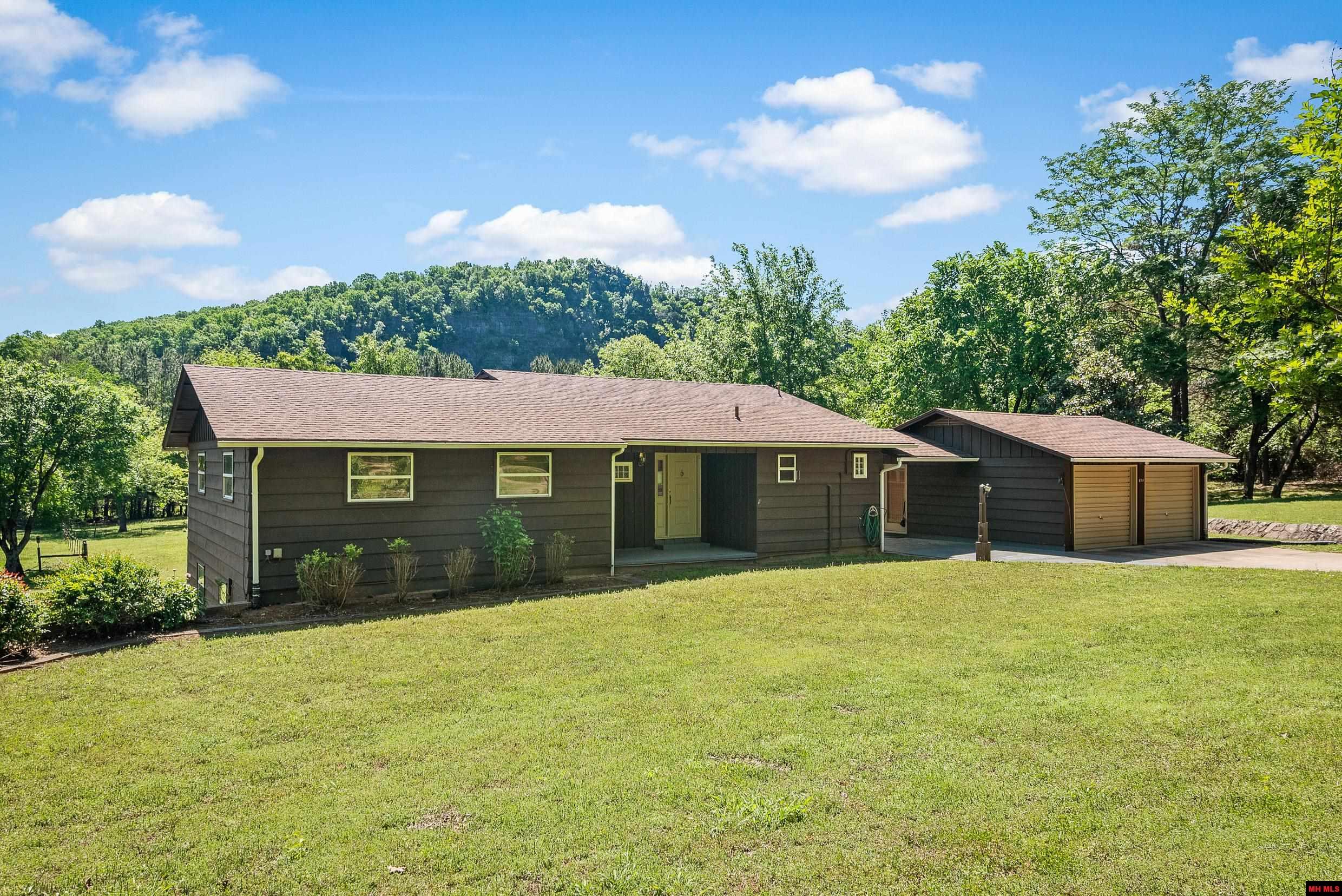 6764 BUFFALO ROAD Mountain Home, AR 72653