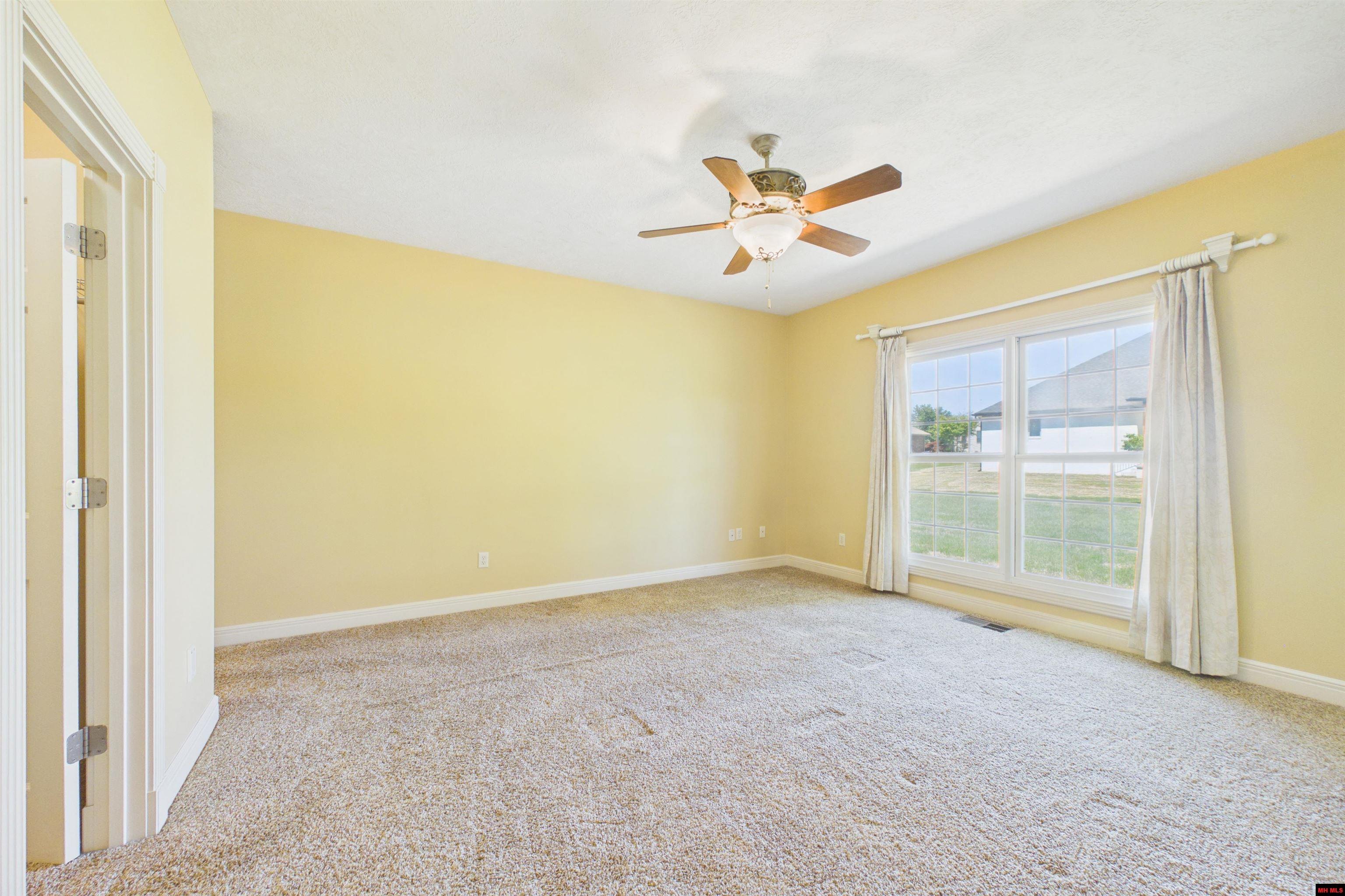 54 OAKMONT DRIVE Mountain Home, AR 72653