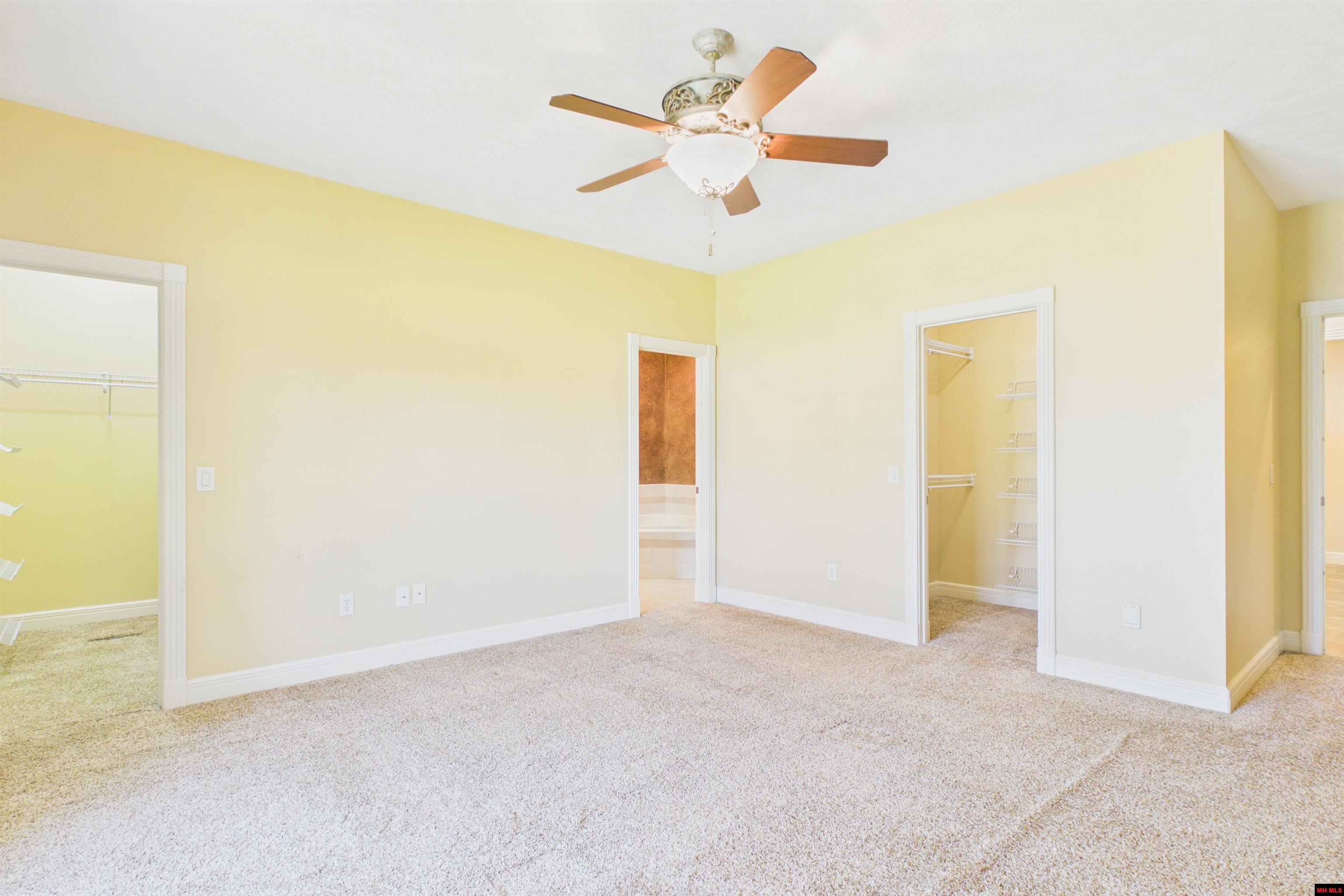 54 OAKMONT DRIVE Mountain Home, AR 72653