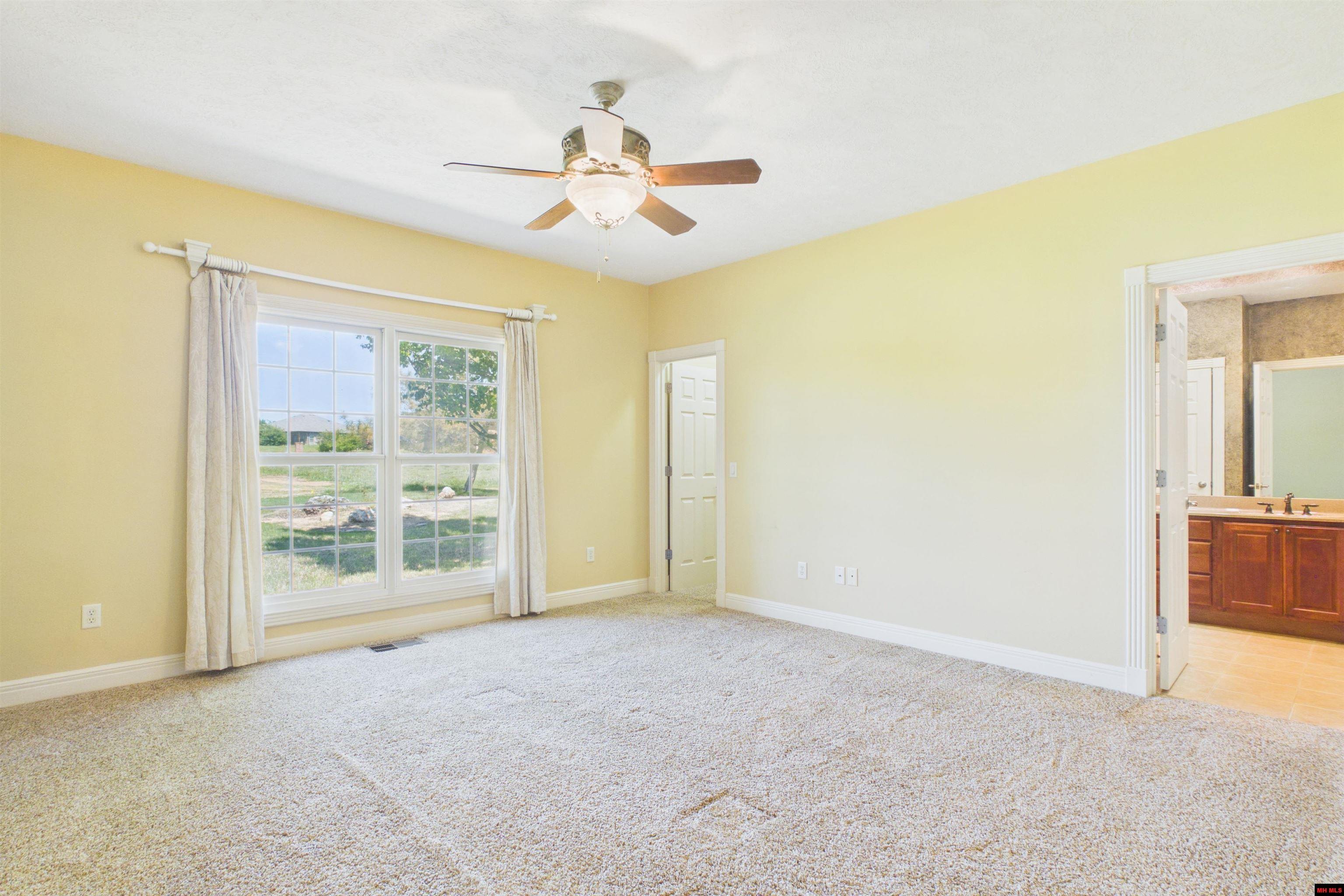 54 OAKMONT DRIVE Mountain Home, AR 72653