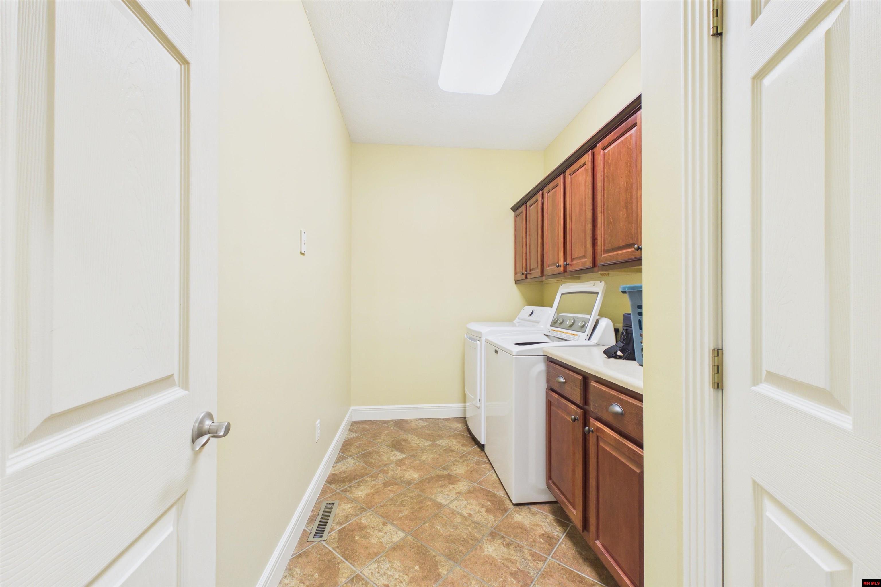 54 OAKMONT DRIVE Mountain Home, AR 72653