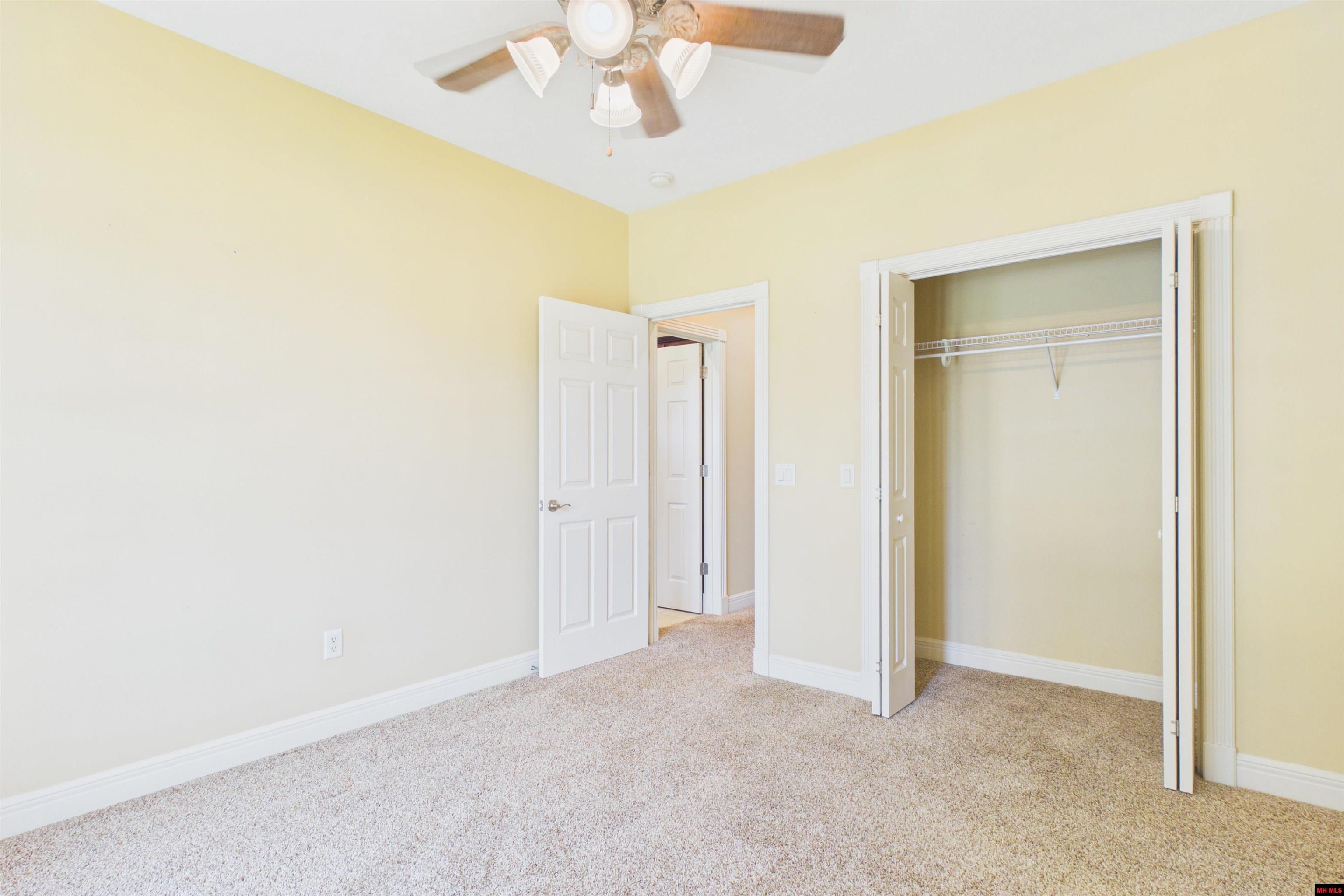 54 OAKMONT DRIVE Mountain Home, AR 72653