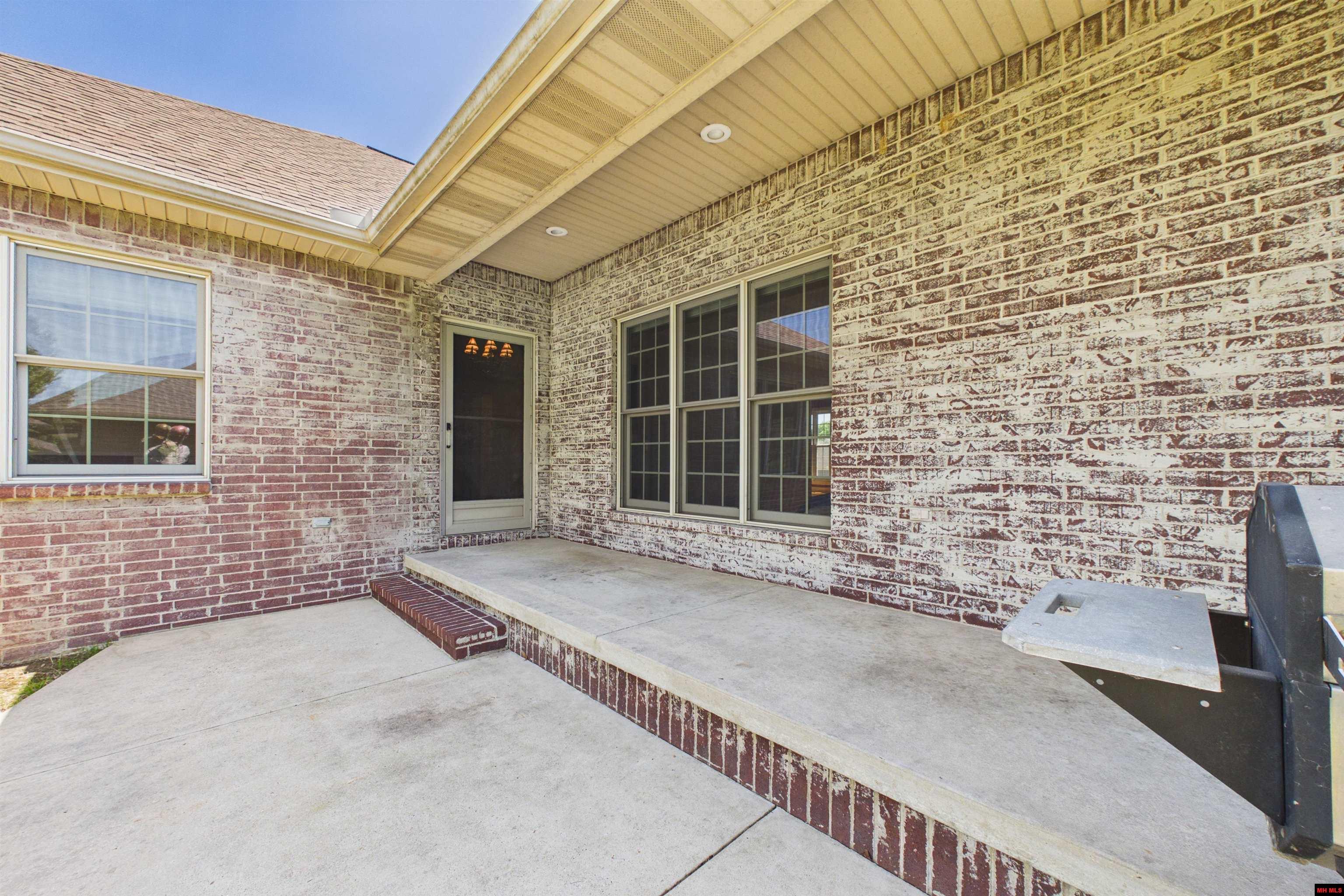 54 OAKMONT DRIVE Mountain Home, AR 72653