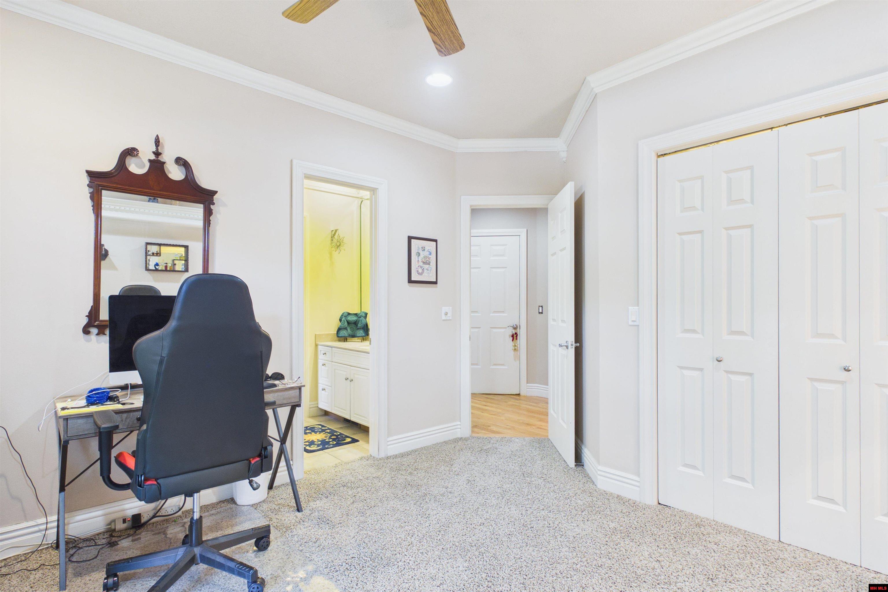 1911 OSAGE LANE Mountain Home, AR 72653
