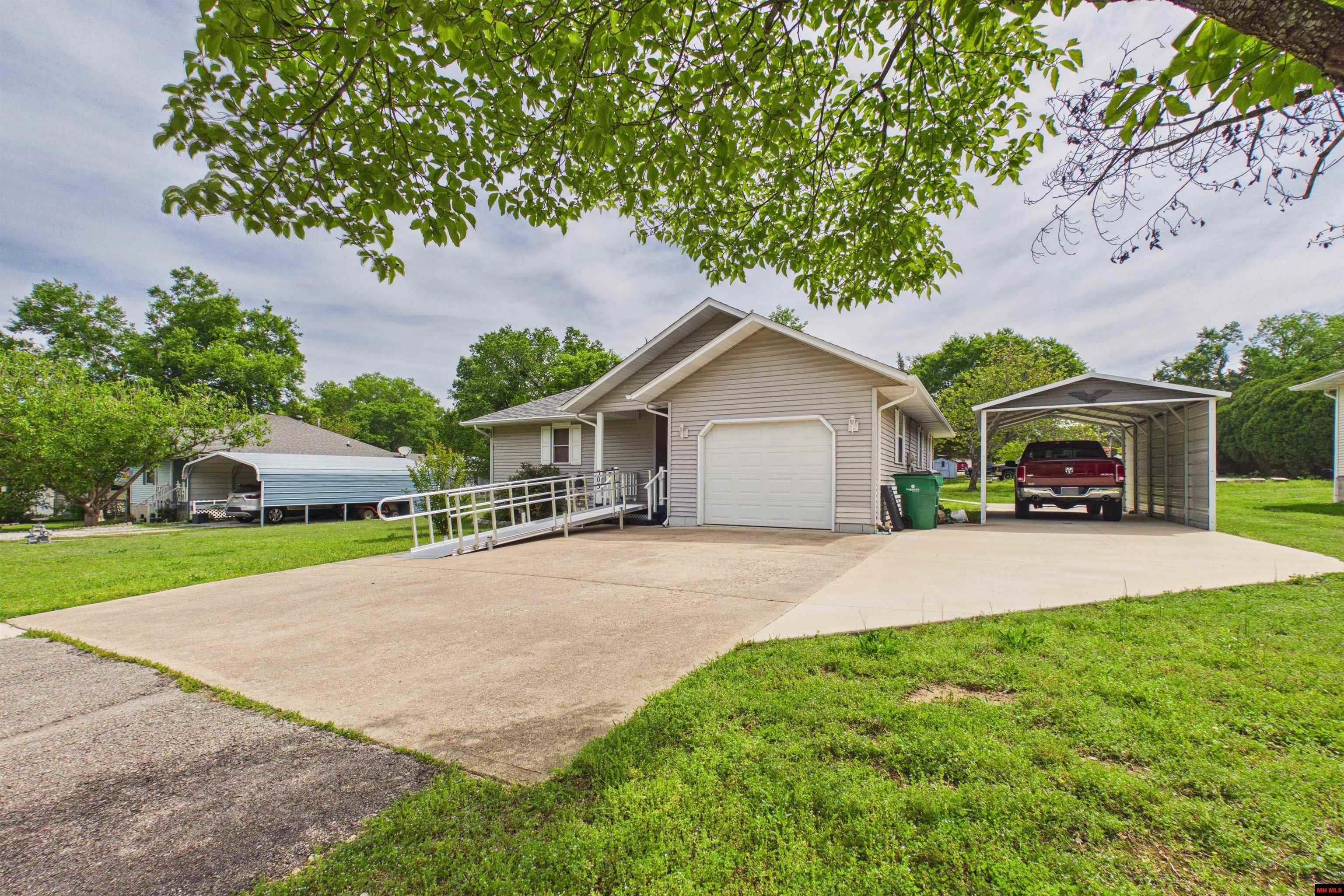 303 South Street Court