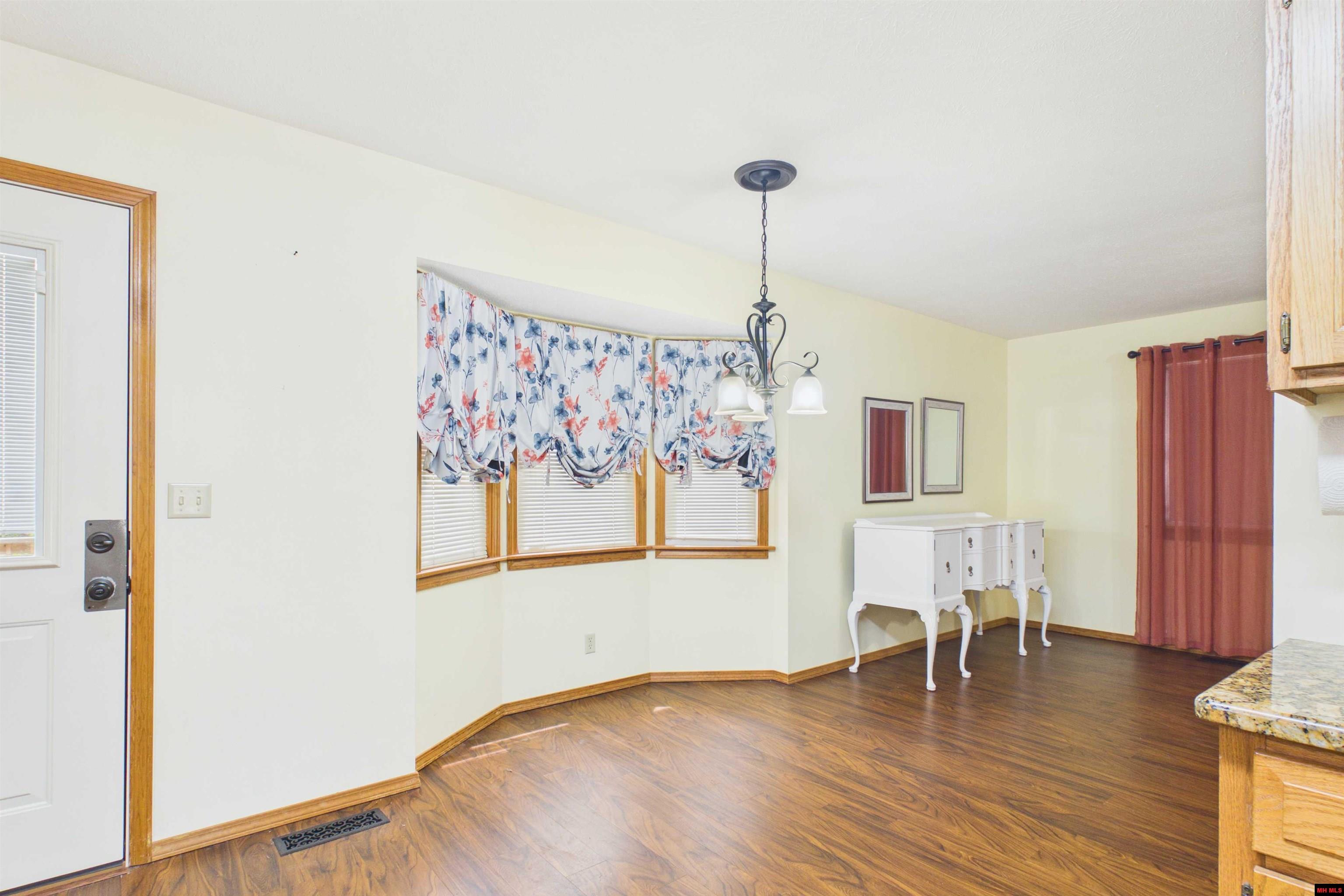 303 South Street Court