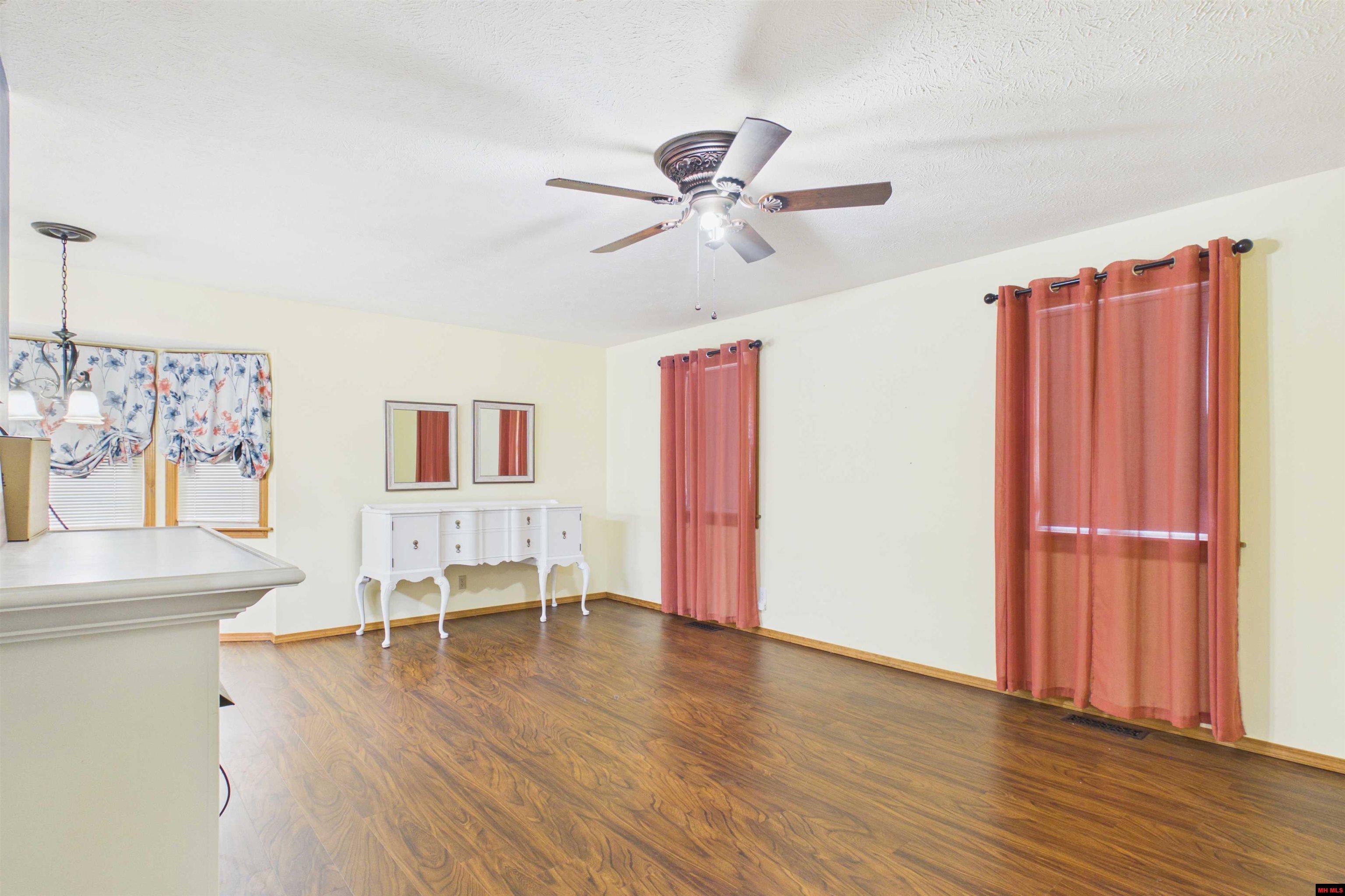 303 South Street Court