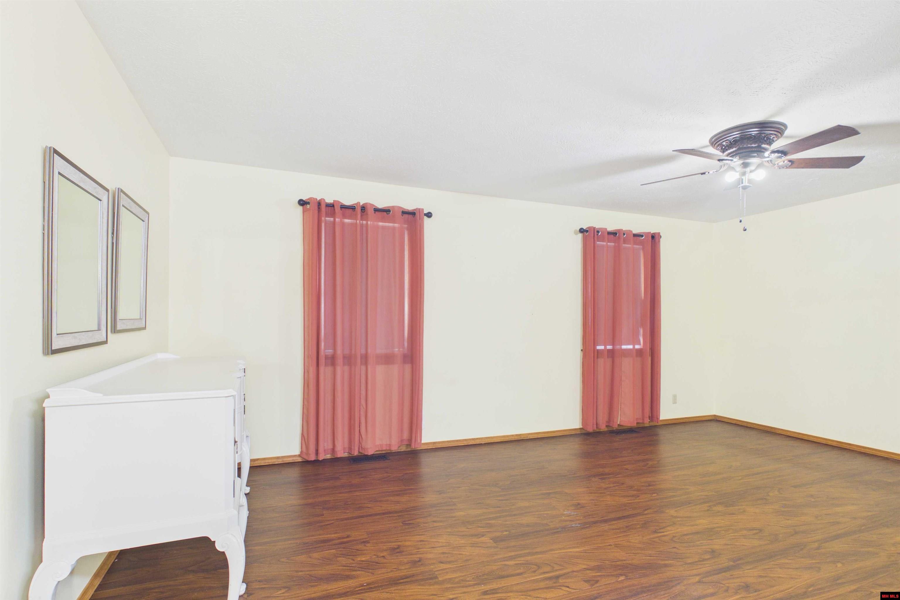 303 South Street Court