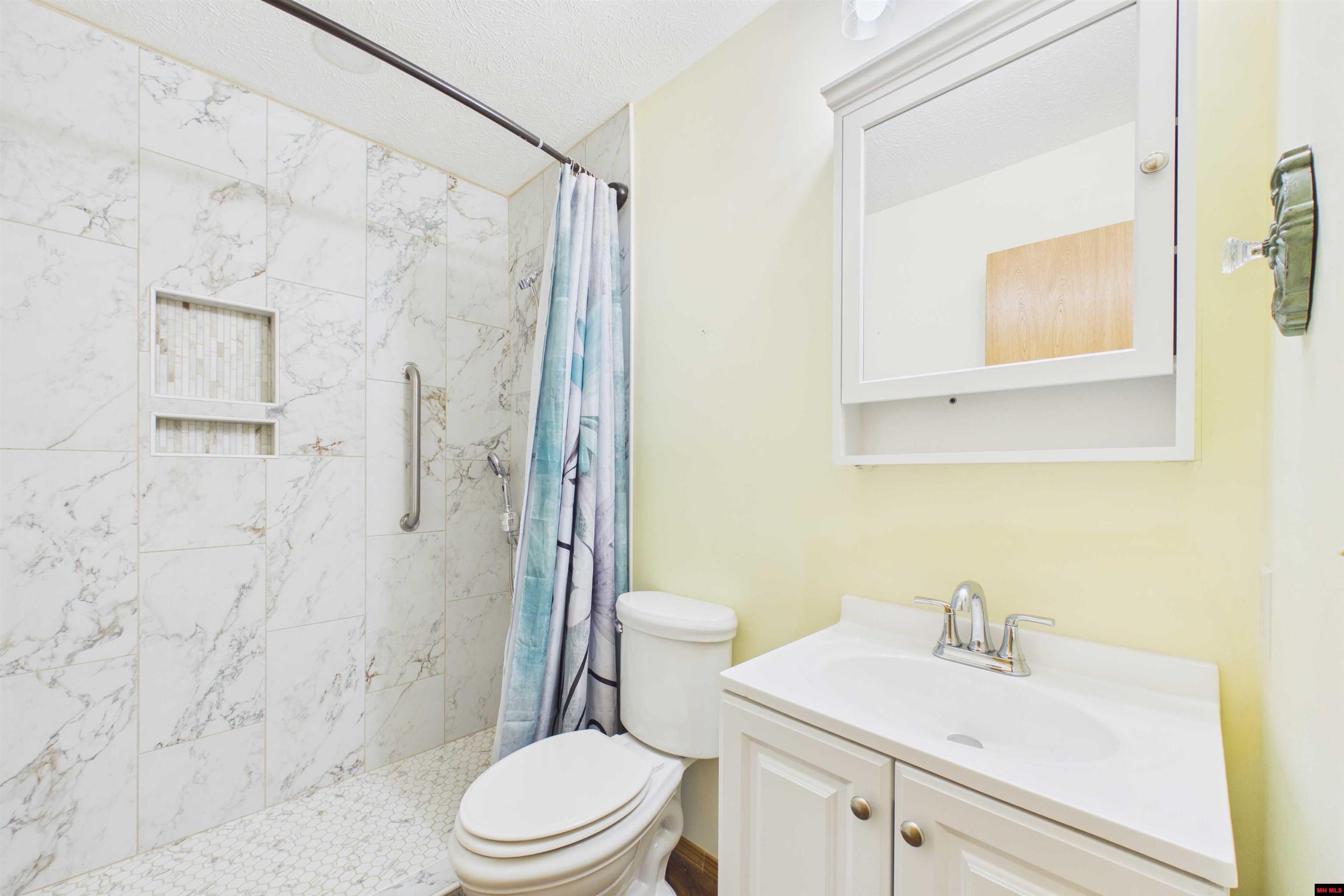 303 South Street Court