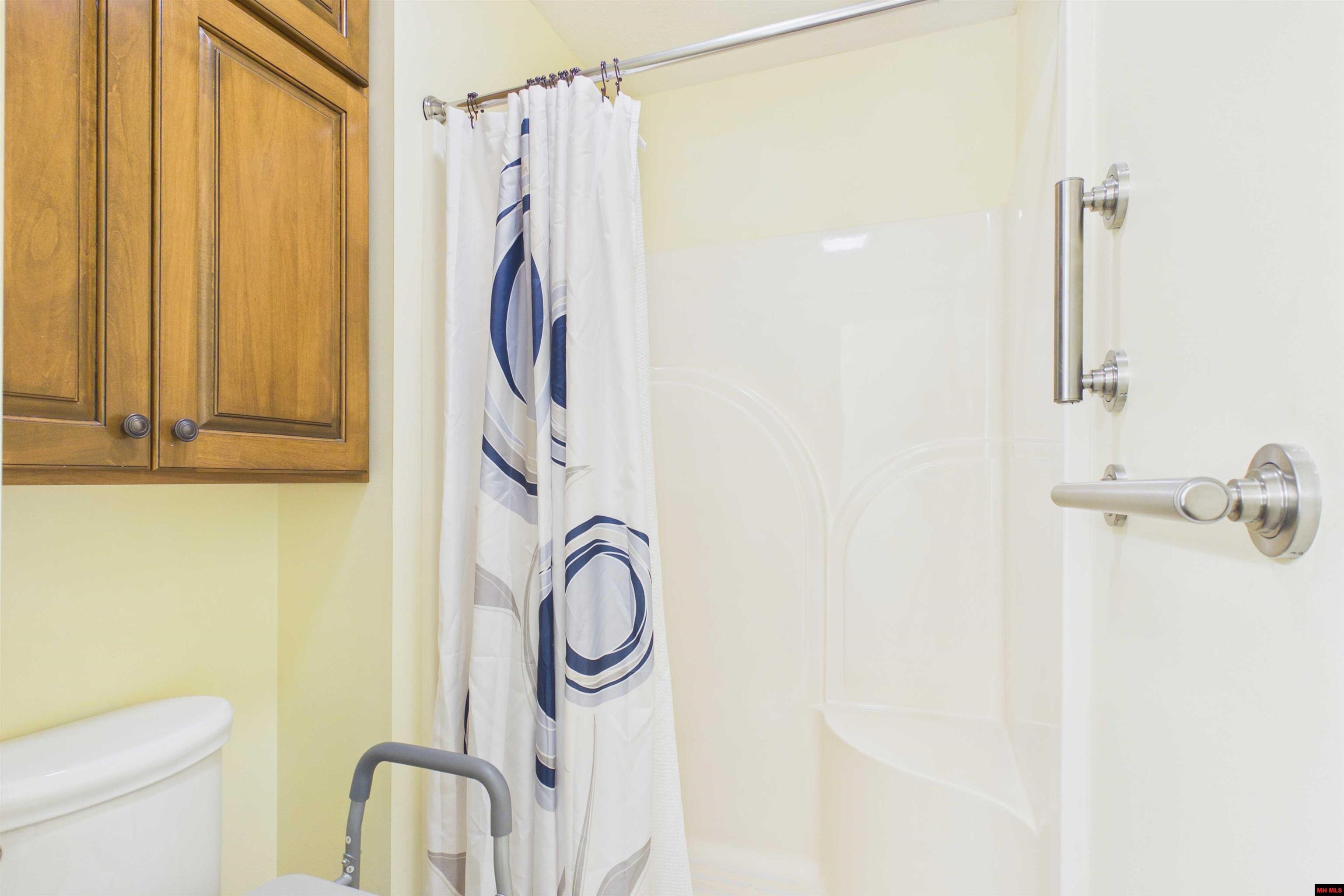 303 South Street Court