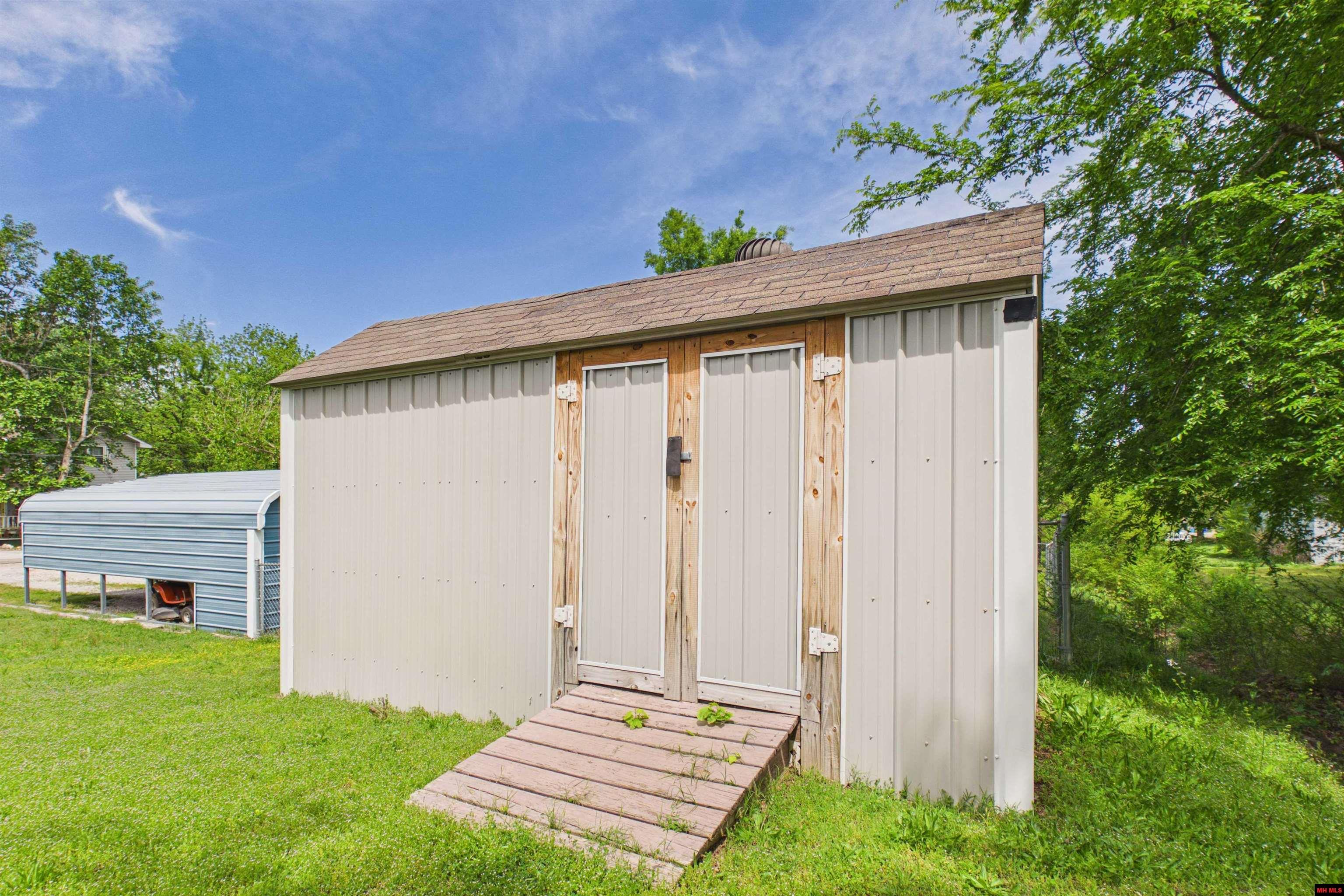 303 South Street Court