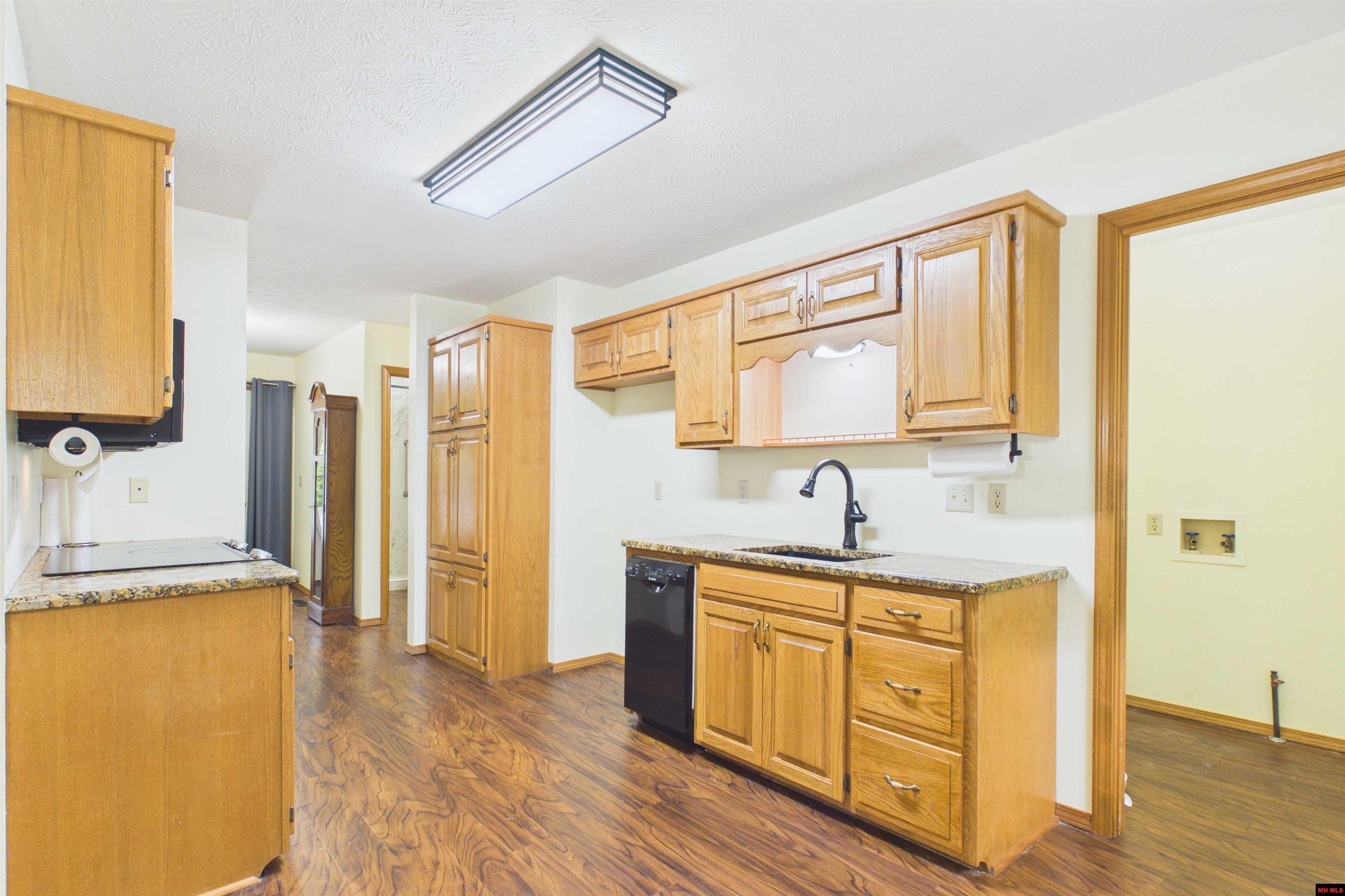 303 South Street Court