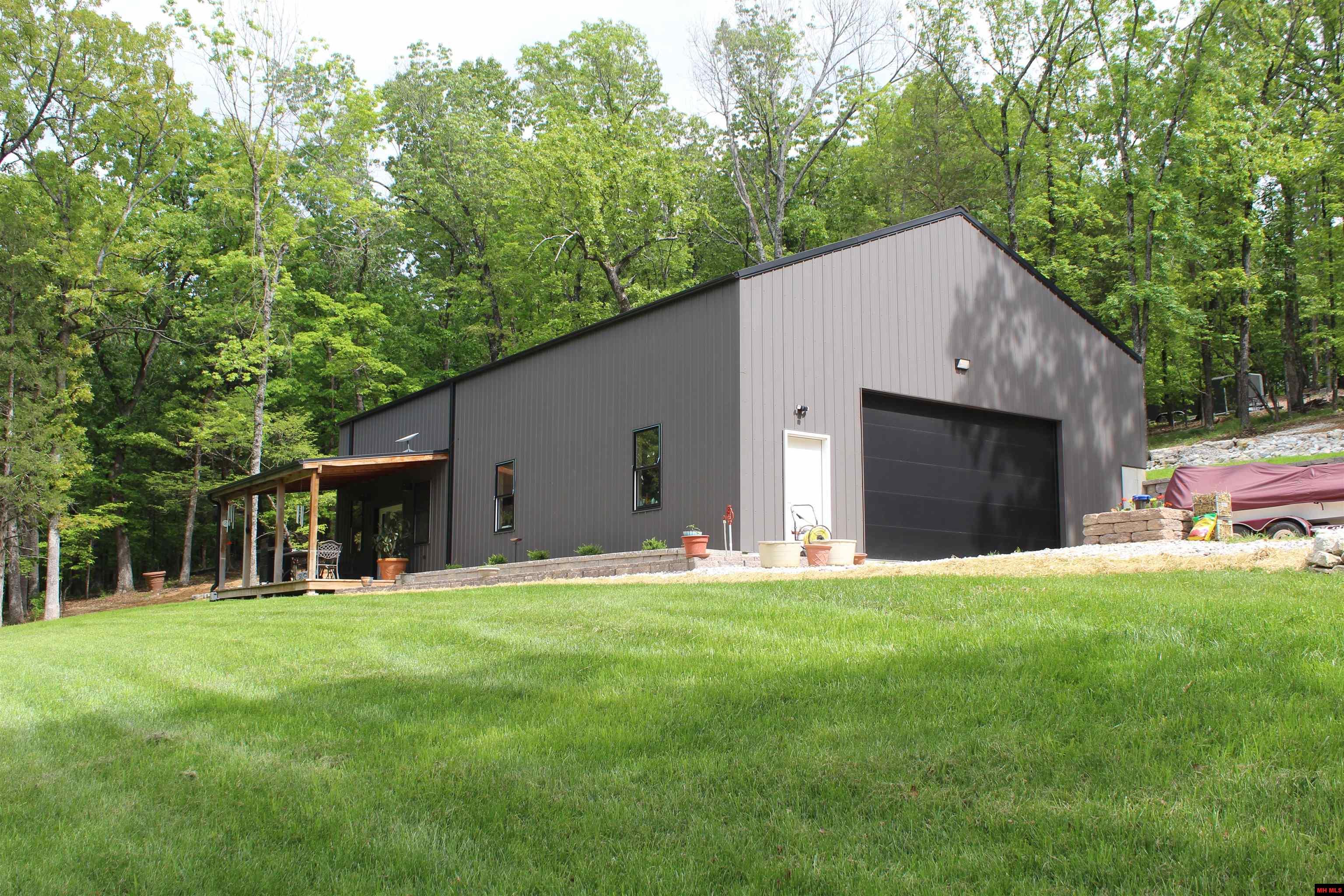 170 BLUE LAKE DRIVE Protem, MO 65733