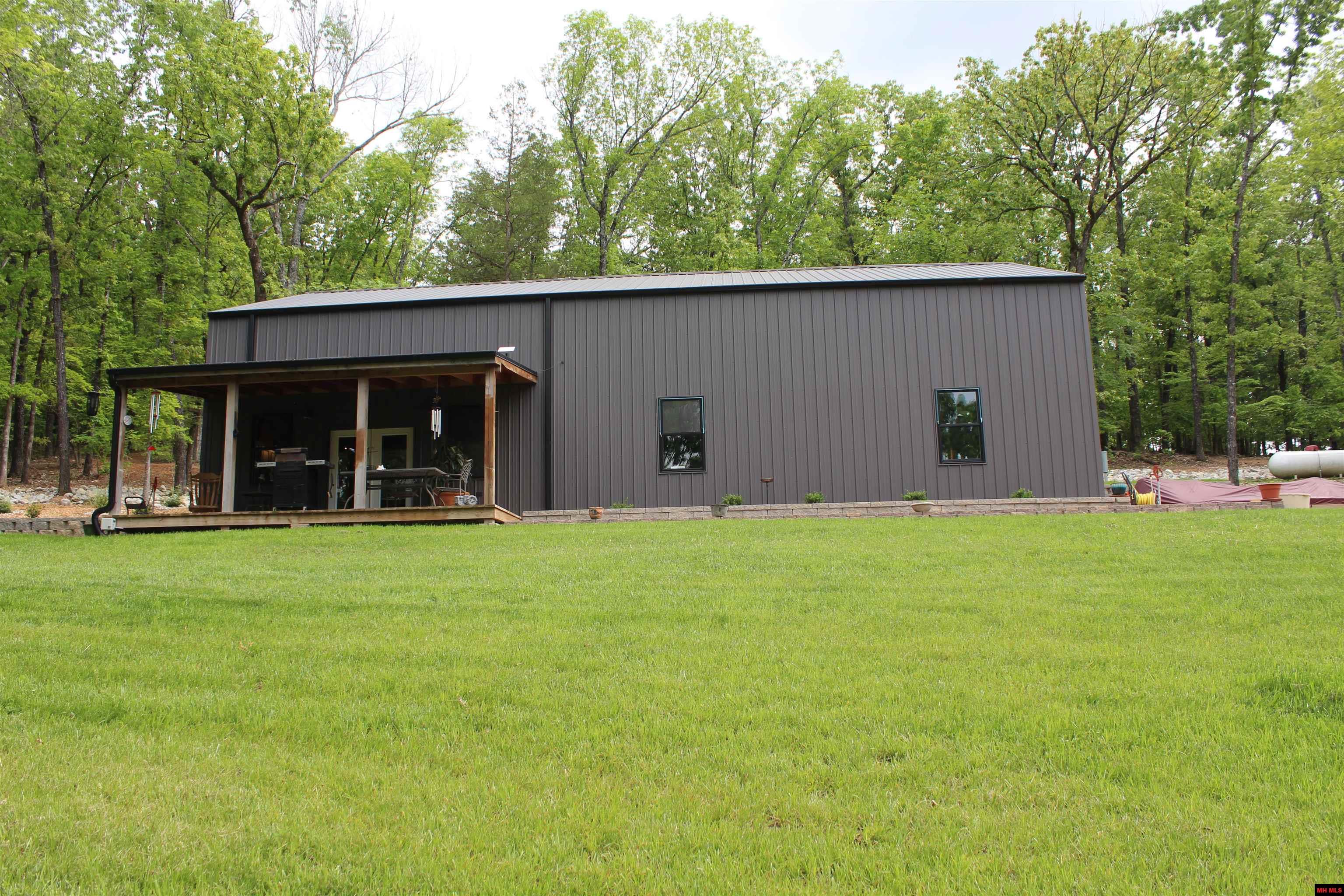 170 BLUE LAKE DRIVE Protem, MO 65733
