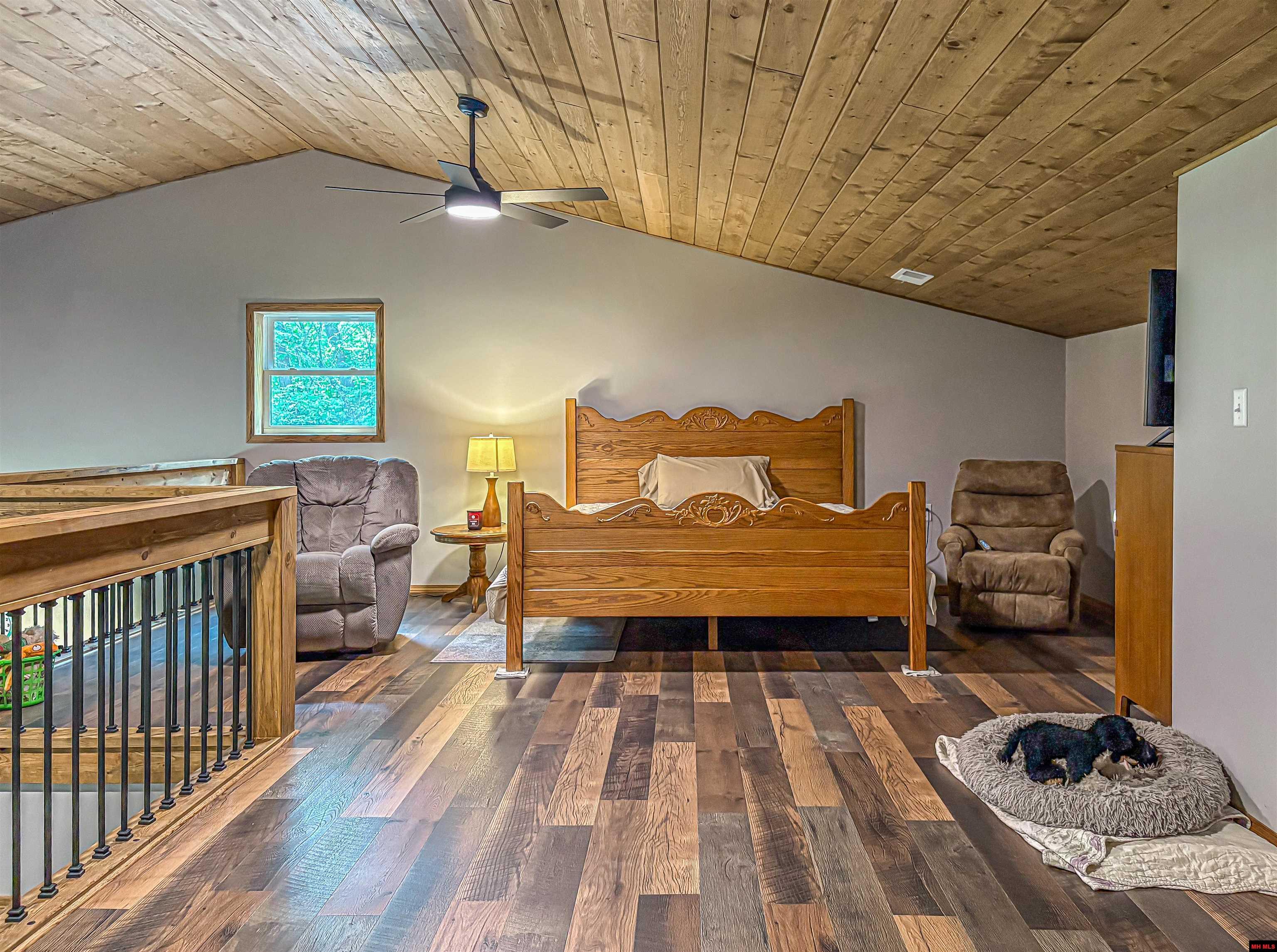 170 BLUE LAKE DRIVE Protem, MO 65733
