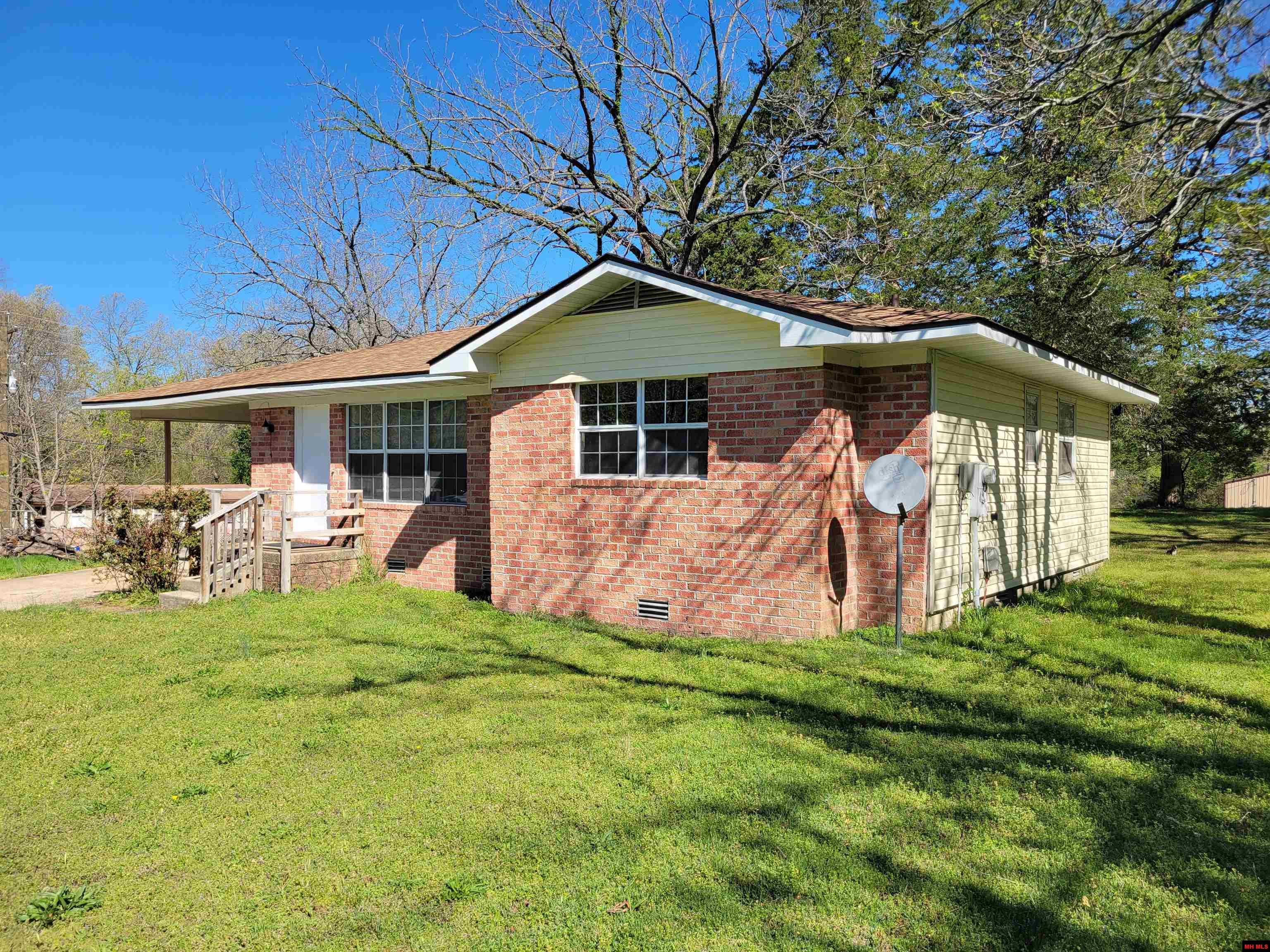 600 ELM STREET Gassville, AR 72635
