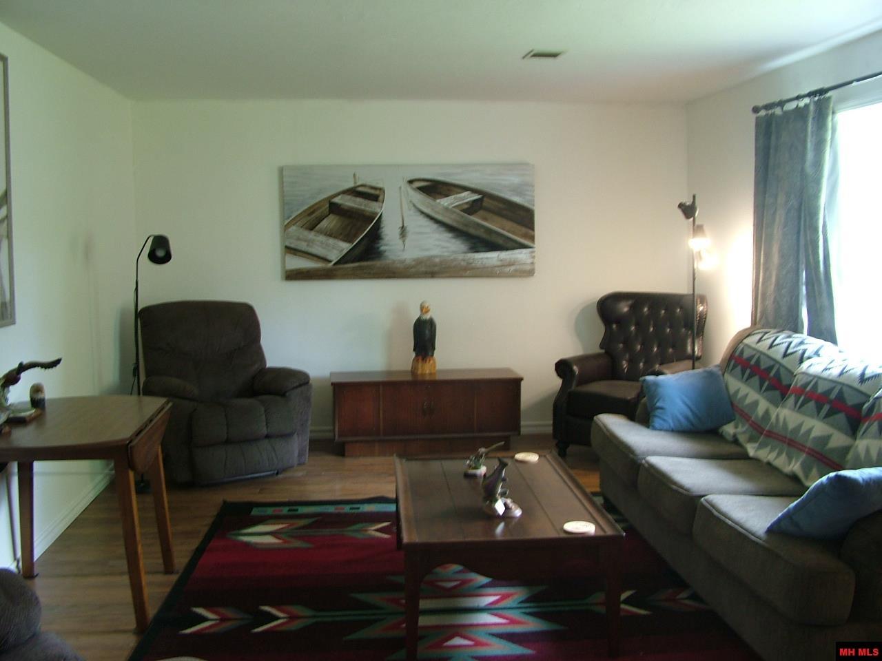 3305 Turnage Circle