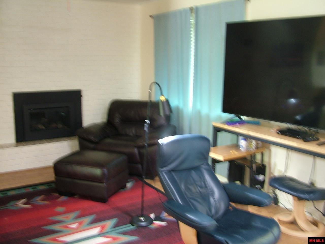 3305 Turnage Circle