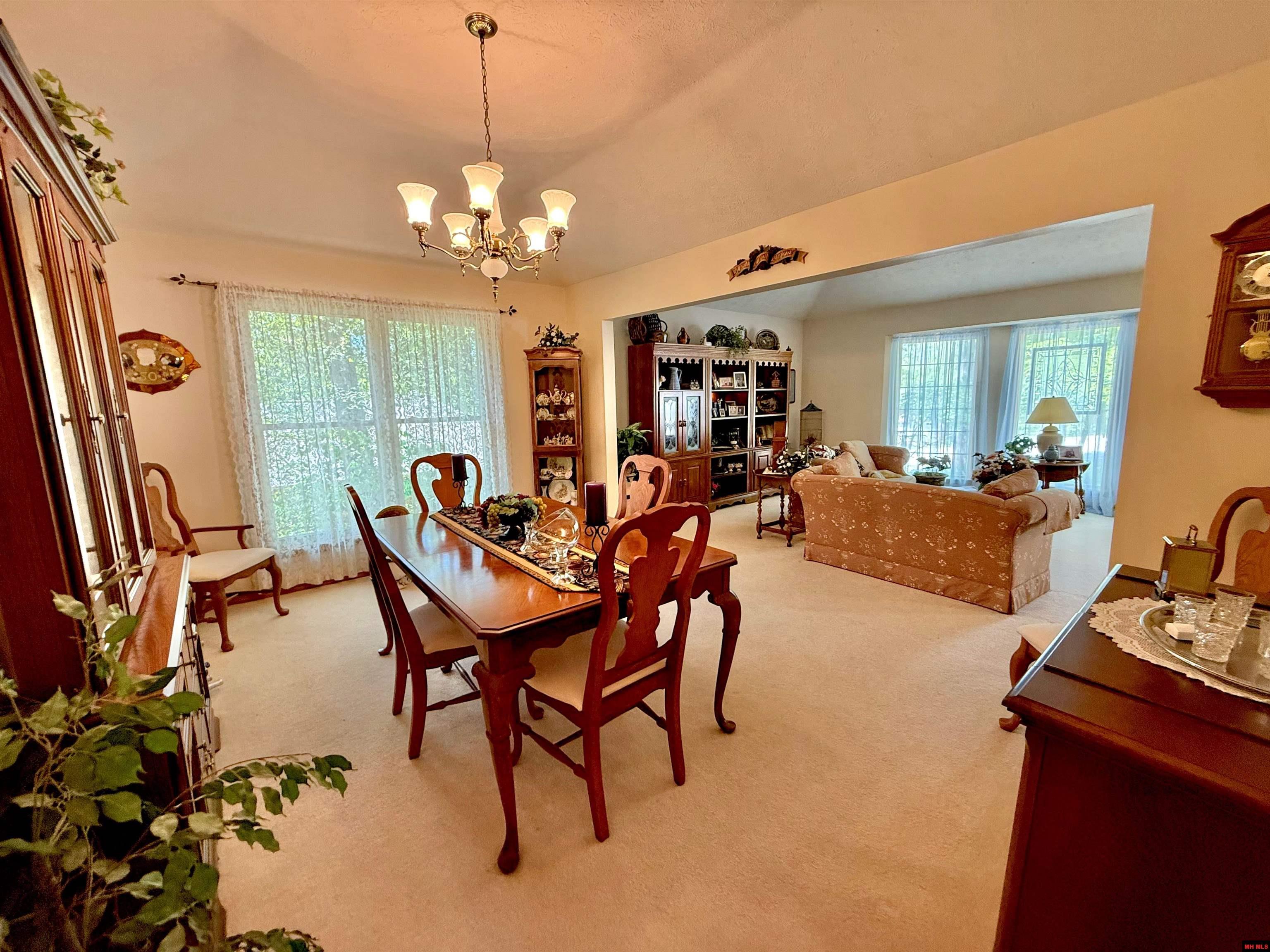 119 Woodcreek Court