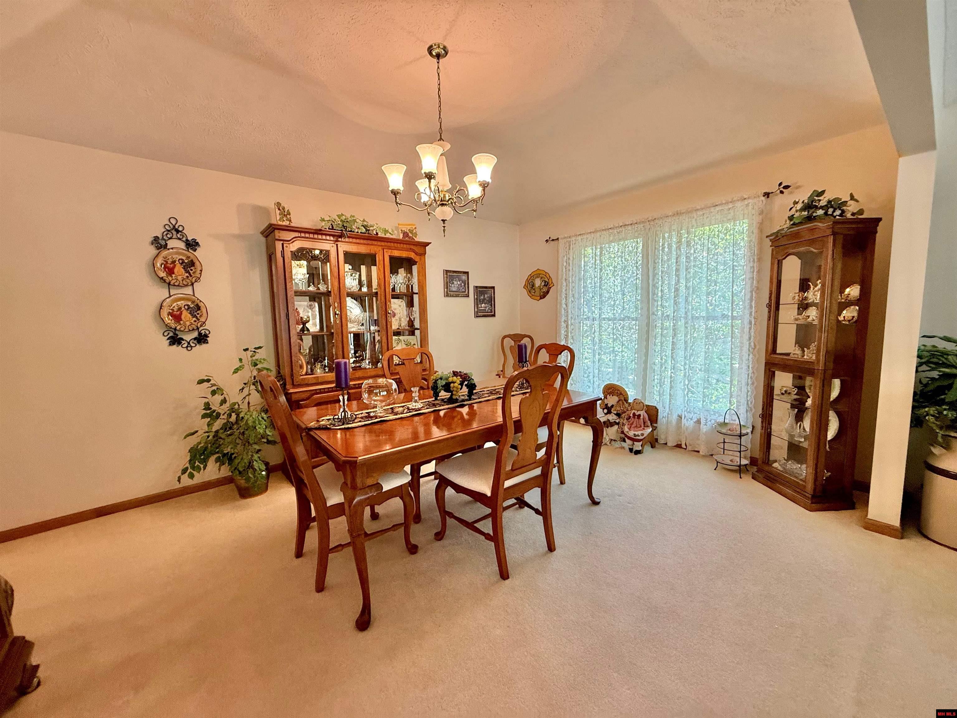 119 Woodcreek Court