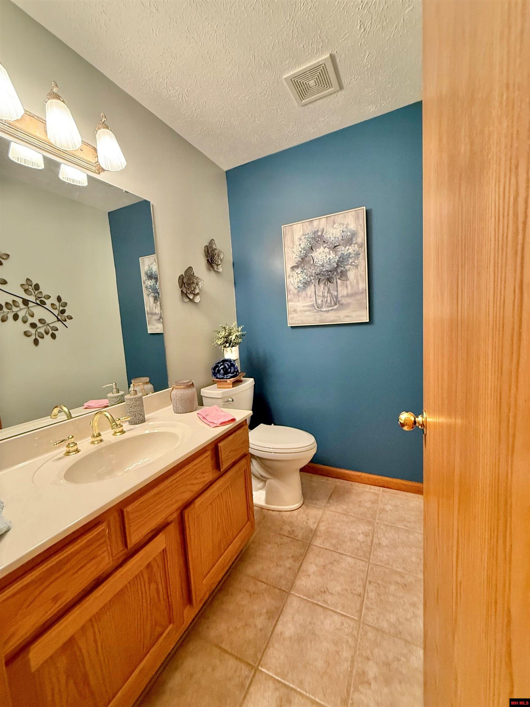119 Woodcreek Court
