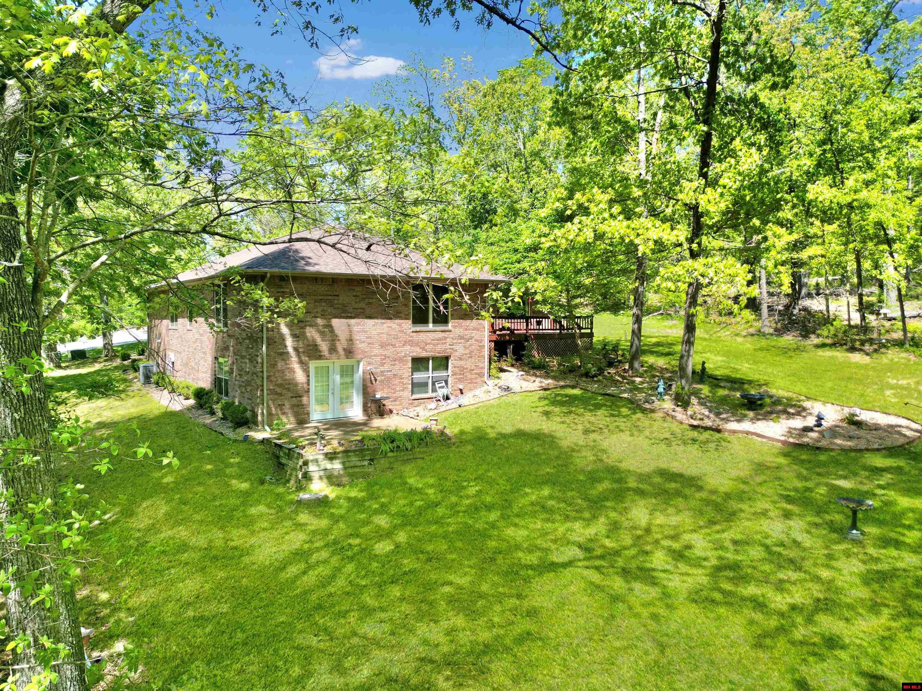 119 Woodcreek Court