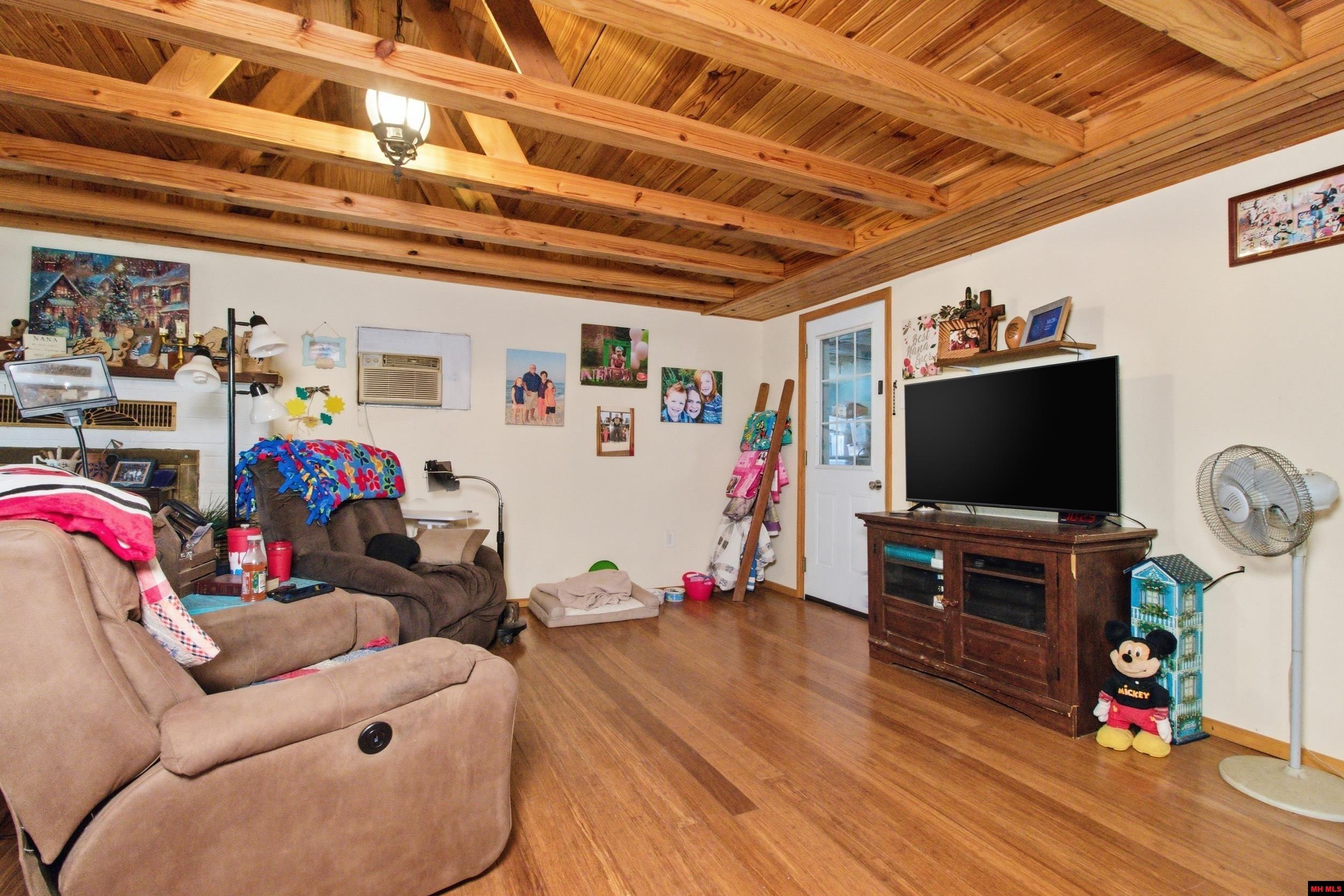 347 MAIN STREET Peel, AR 72668