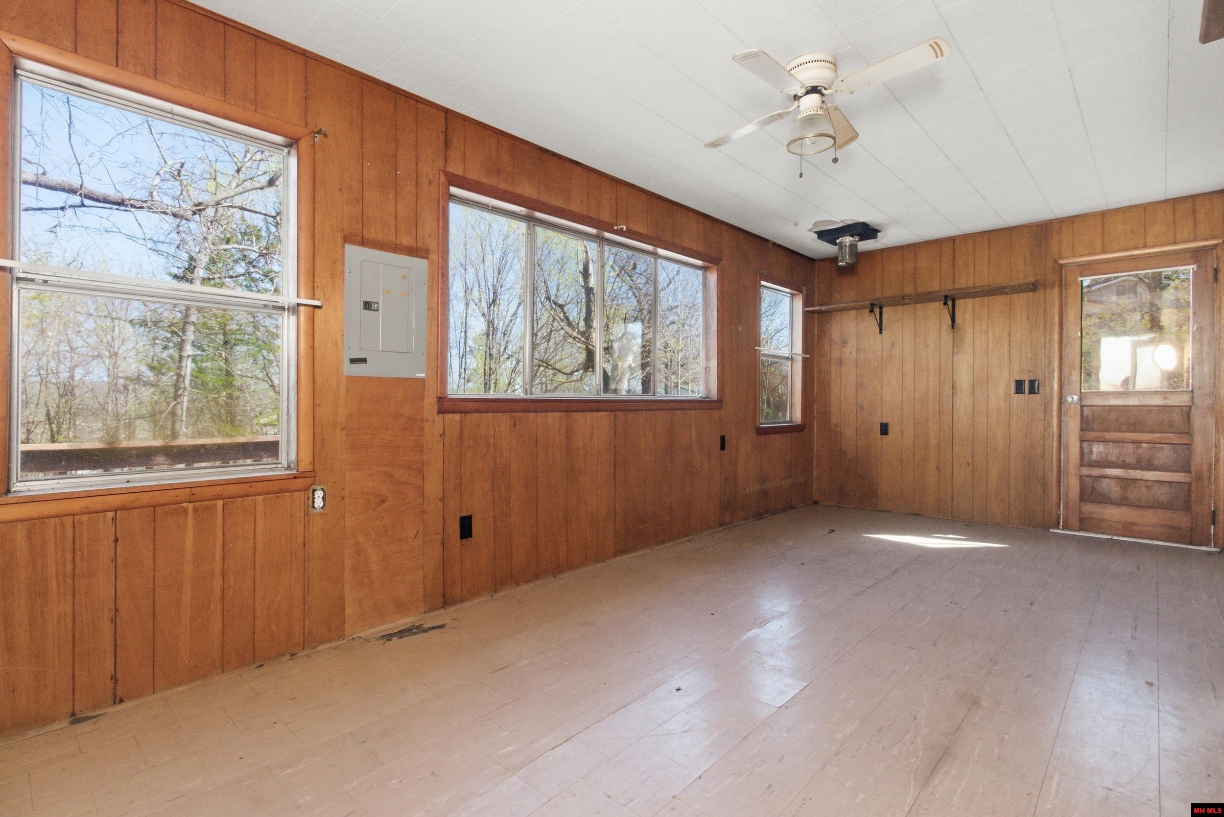347 MAIN STREET Peel, AR 72668