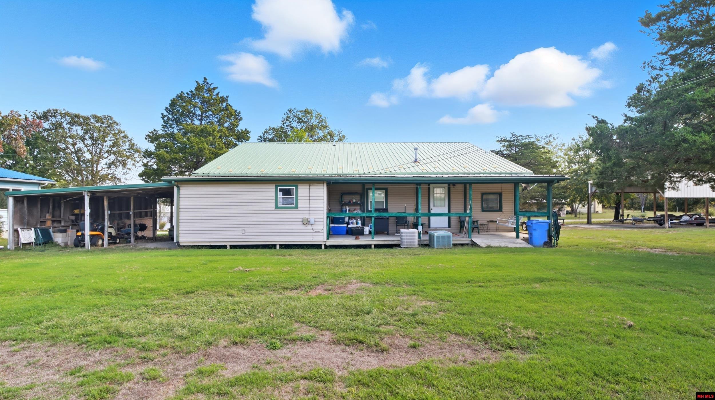 1054 KALIJAH ROAD Protem, MO 65733