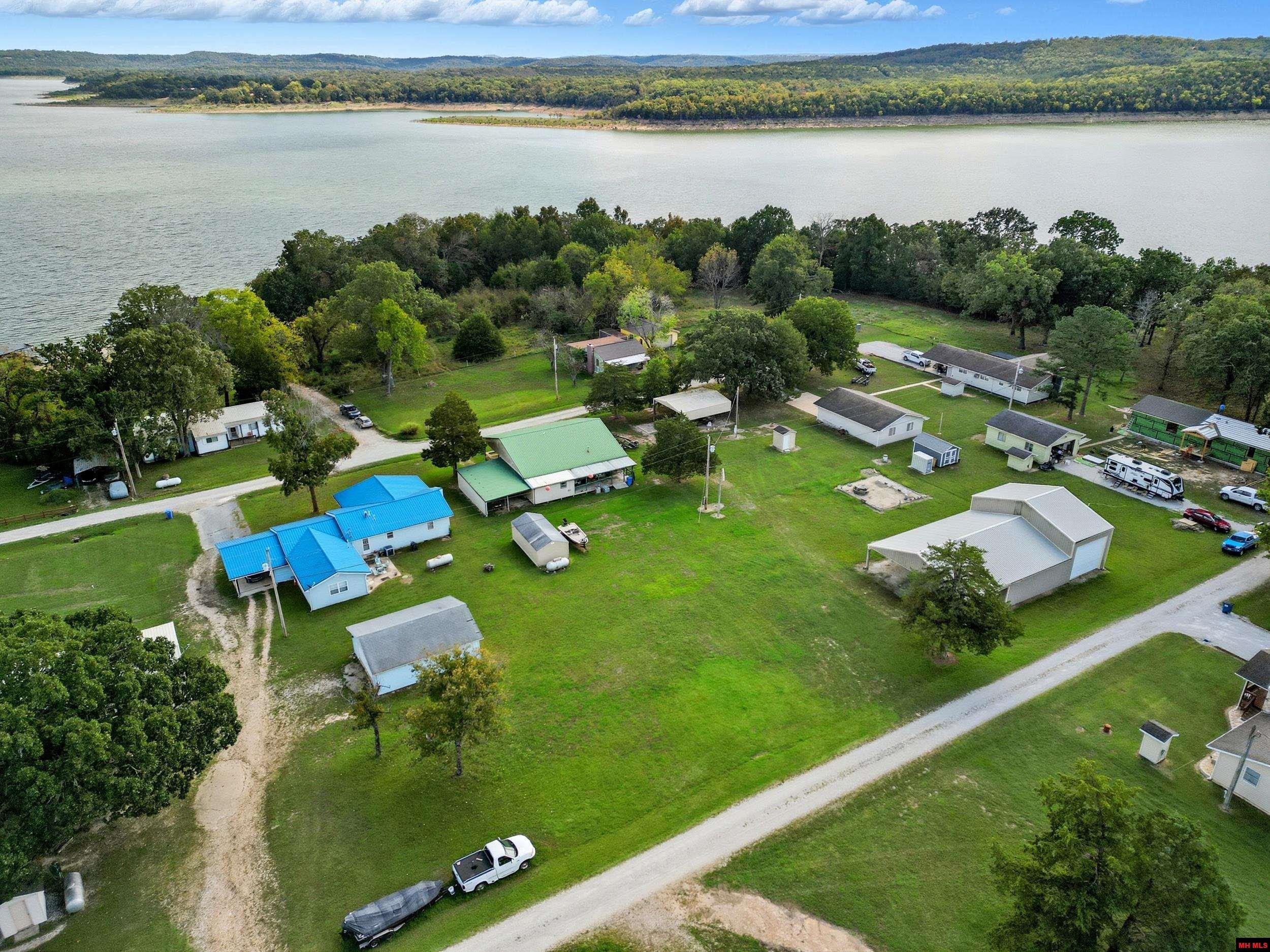 1054 KALIJAH ROAD Protem, MO 65733