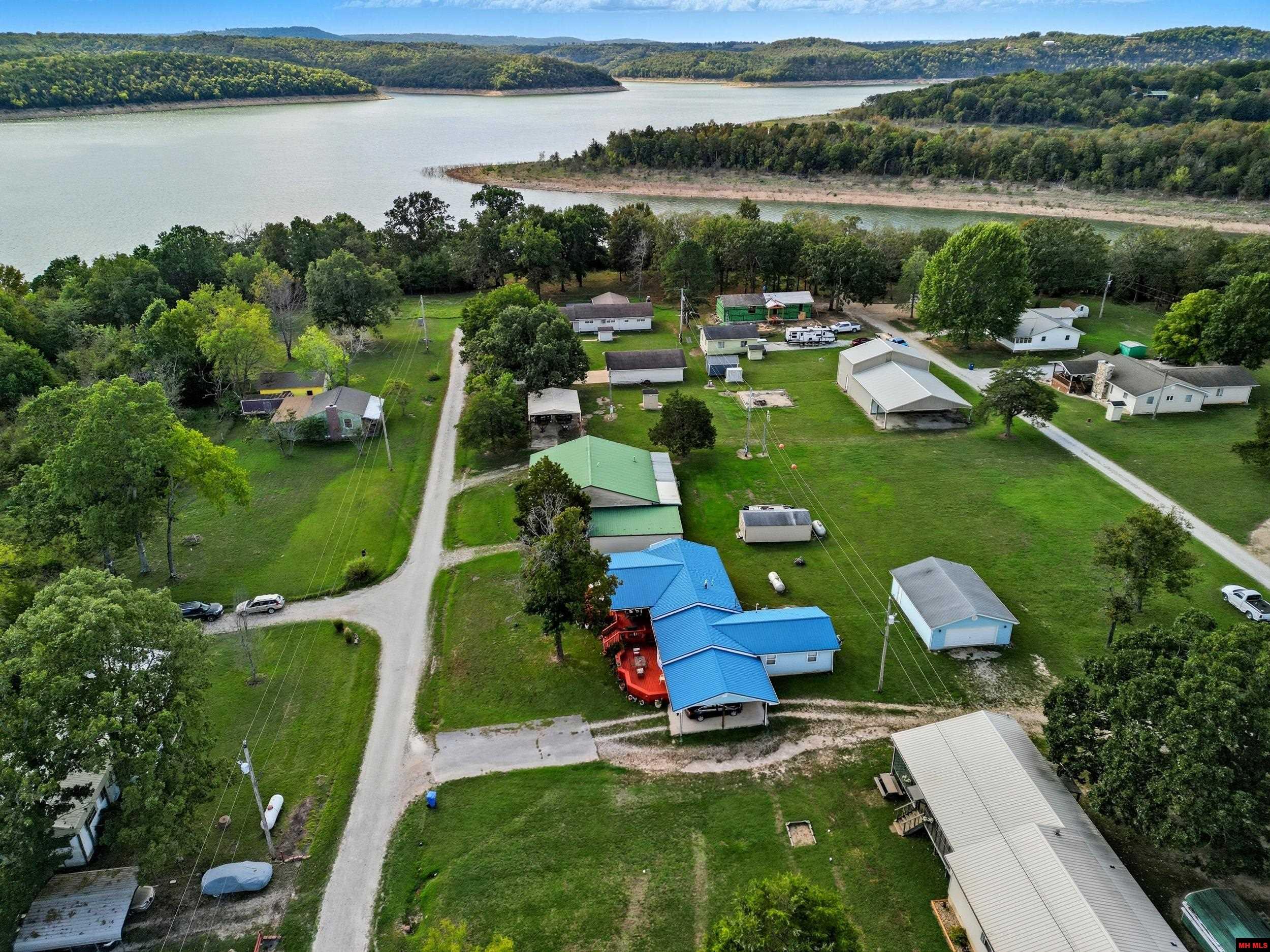 1054 KALIJAH ROAD Protem, MO 65733