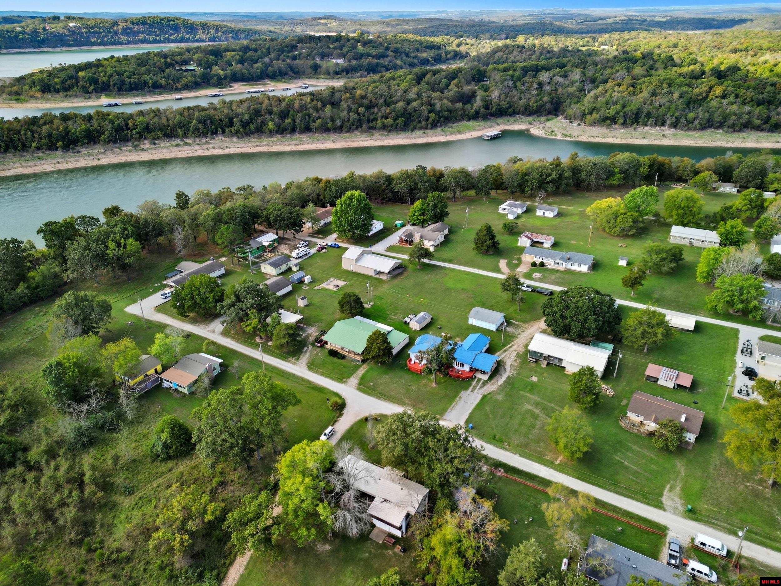 1054 KALIJAH ROAD Protem, MO 65733